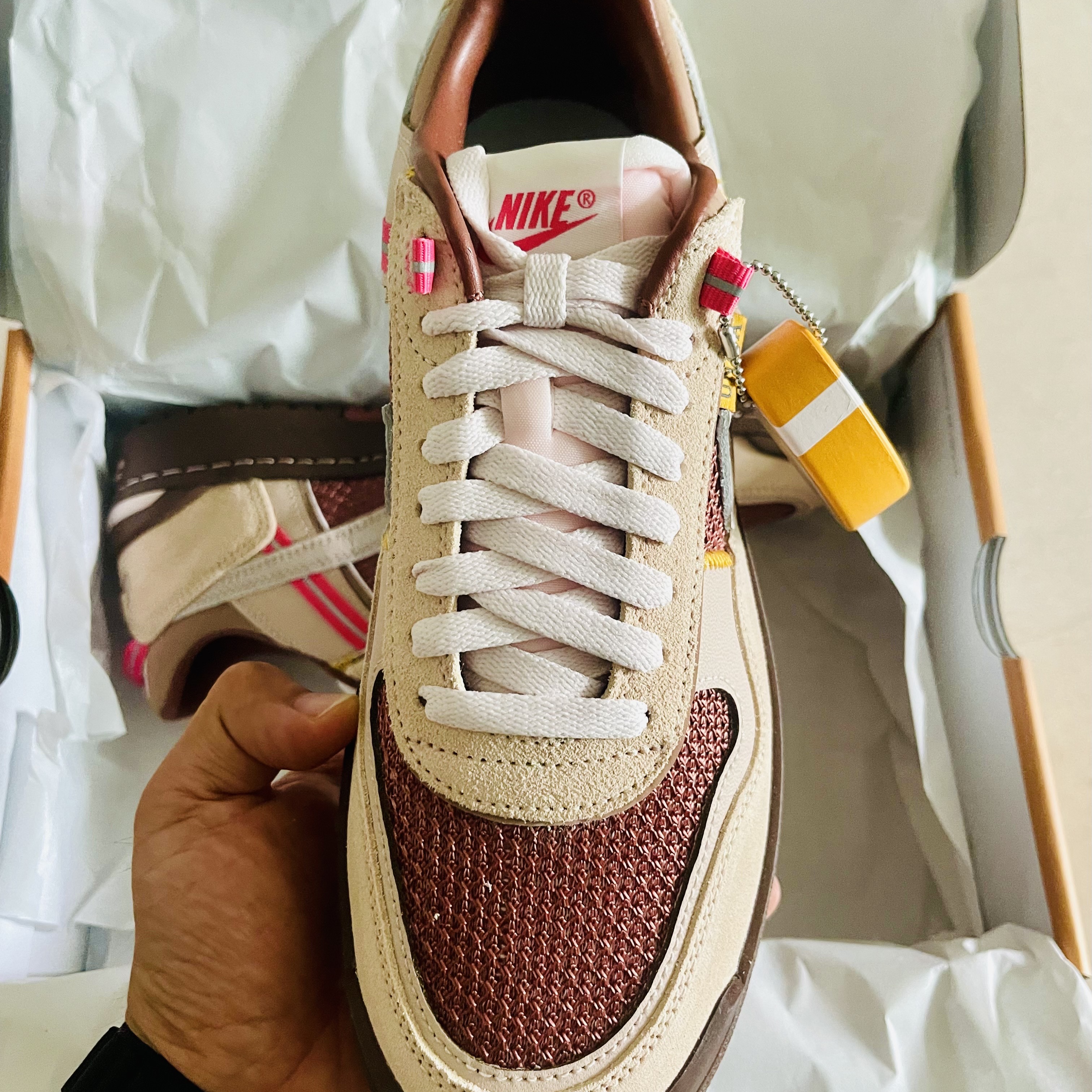 Nike x Union Field General SP Shimmer Silt Red - Union Exclusive 착용 스타일 - 1