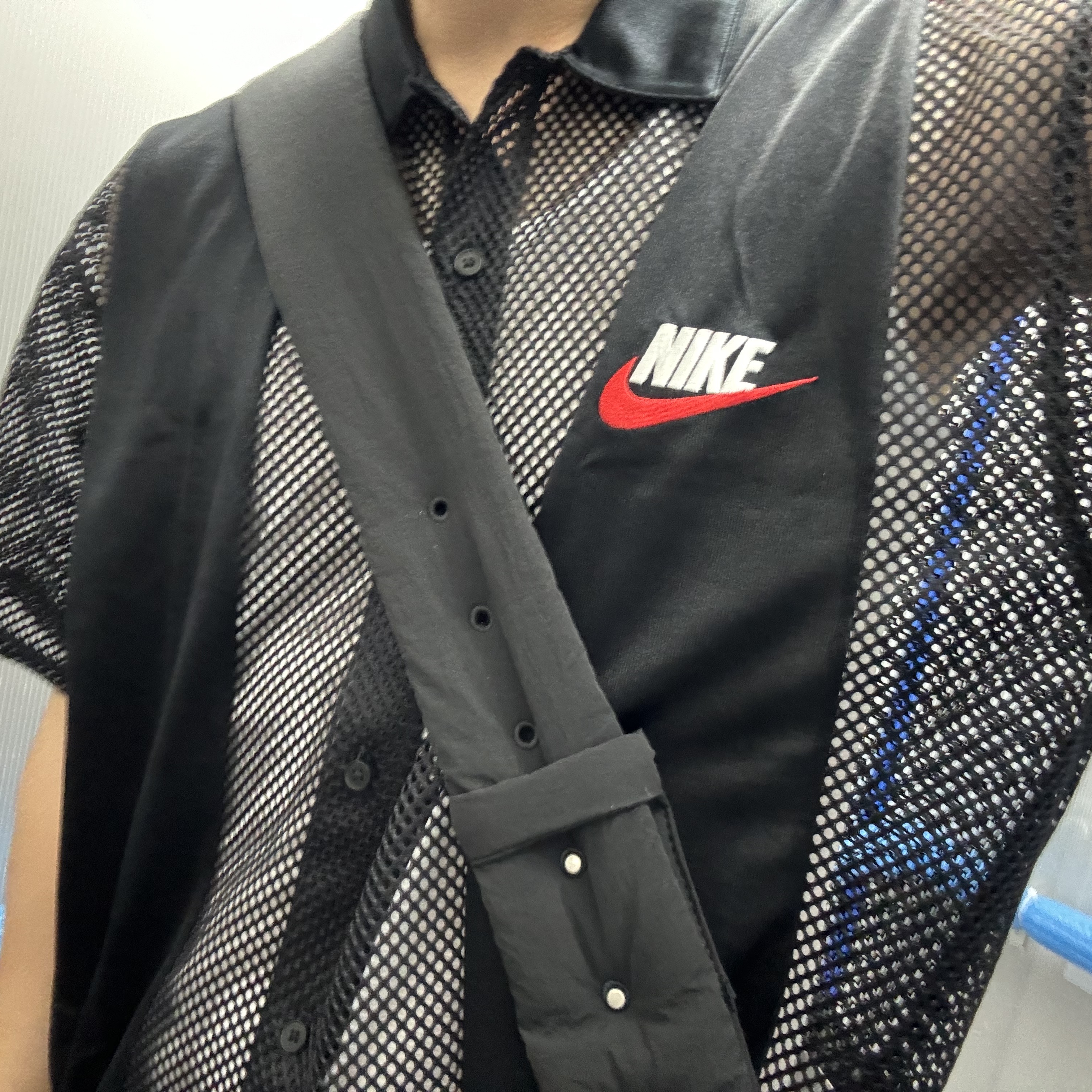 Supreme x Nike Mesh S/S Shirt Black - 24SS 착용 스타일