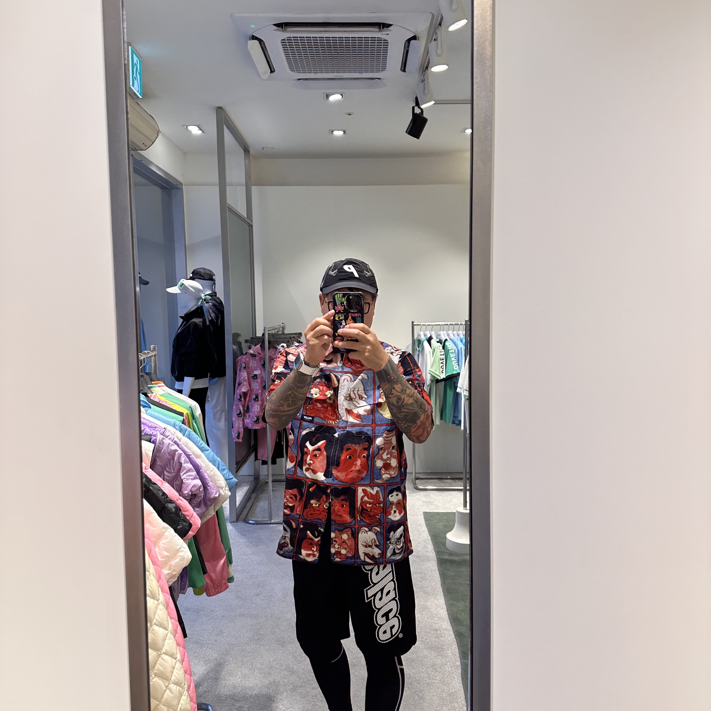 Palace D-Man Shirt Masks - 24SS, Palace Lowercase Font Shorts Black - 22SS 착용 스타일