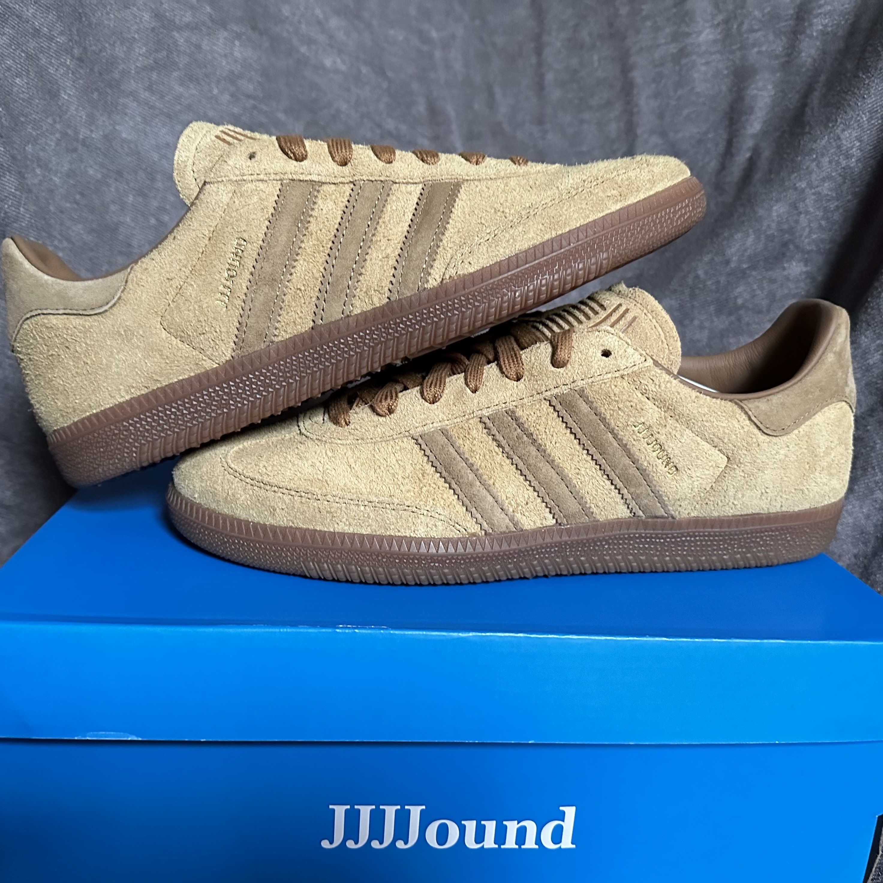 Adidas x JJJJound Samba OG Mesa, Adidas x JJJJound Samba OG Off White Core Black 착용 스타일 - 1