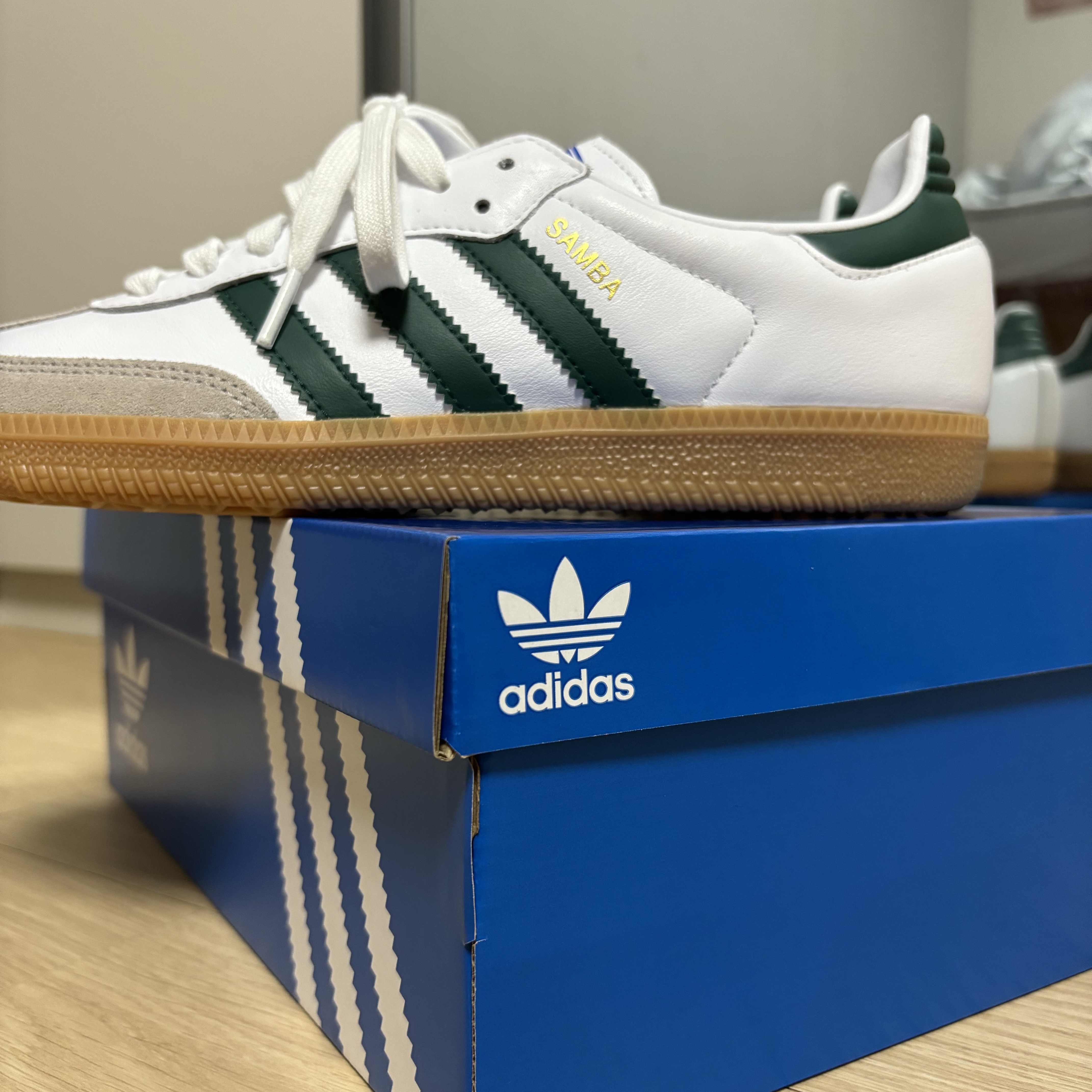 Adidas Samba OG White Green 착용 스타일 - 2