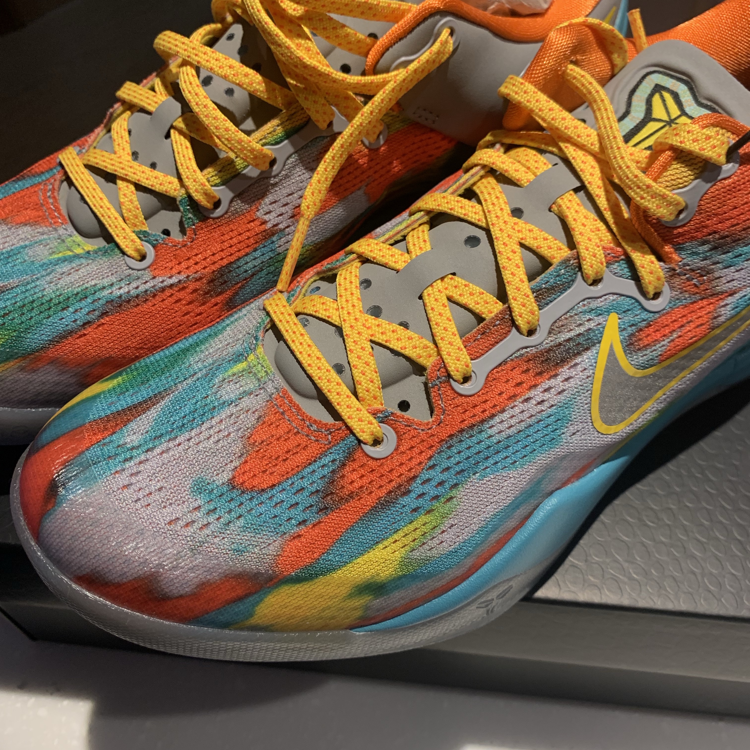 Nike Kobe 8 Protro Venice Beach 착용 스타일