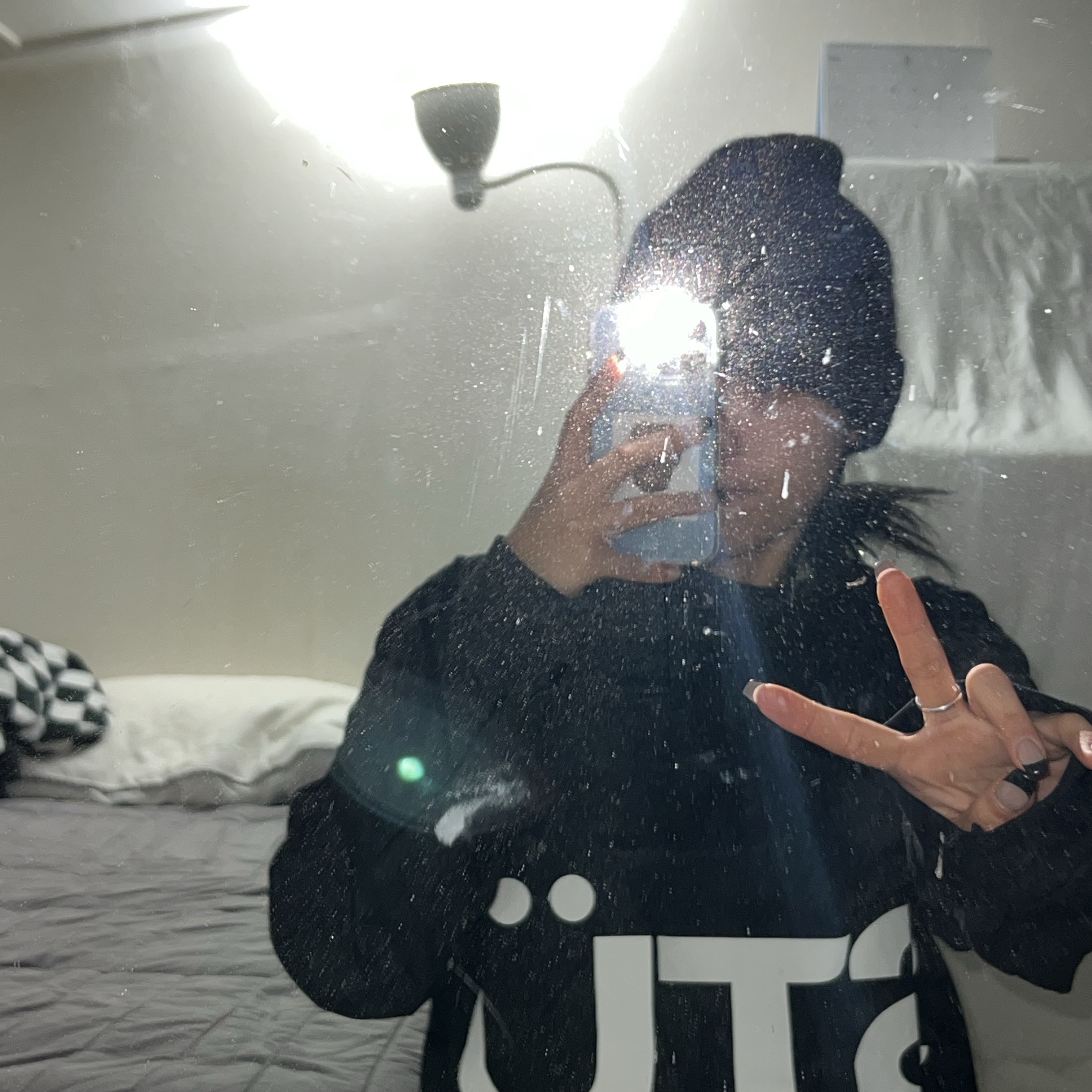 Stussy All Caps LS T-Shirt Black, Supreme Mohair Beanie Black - 23FW 착용 스타일 - 3