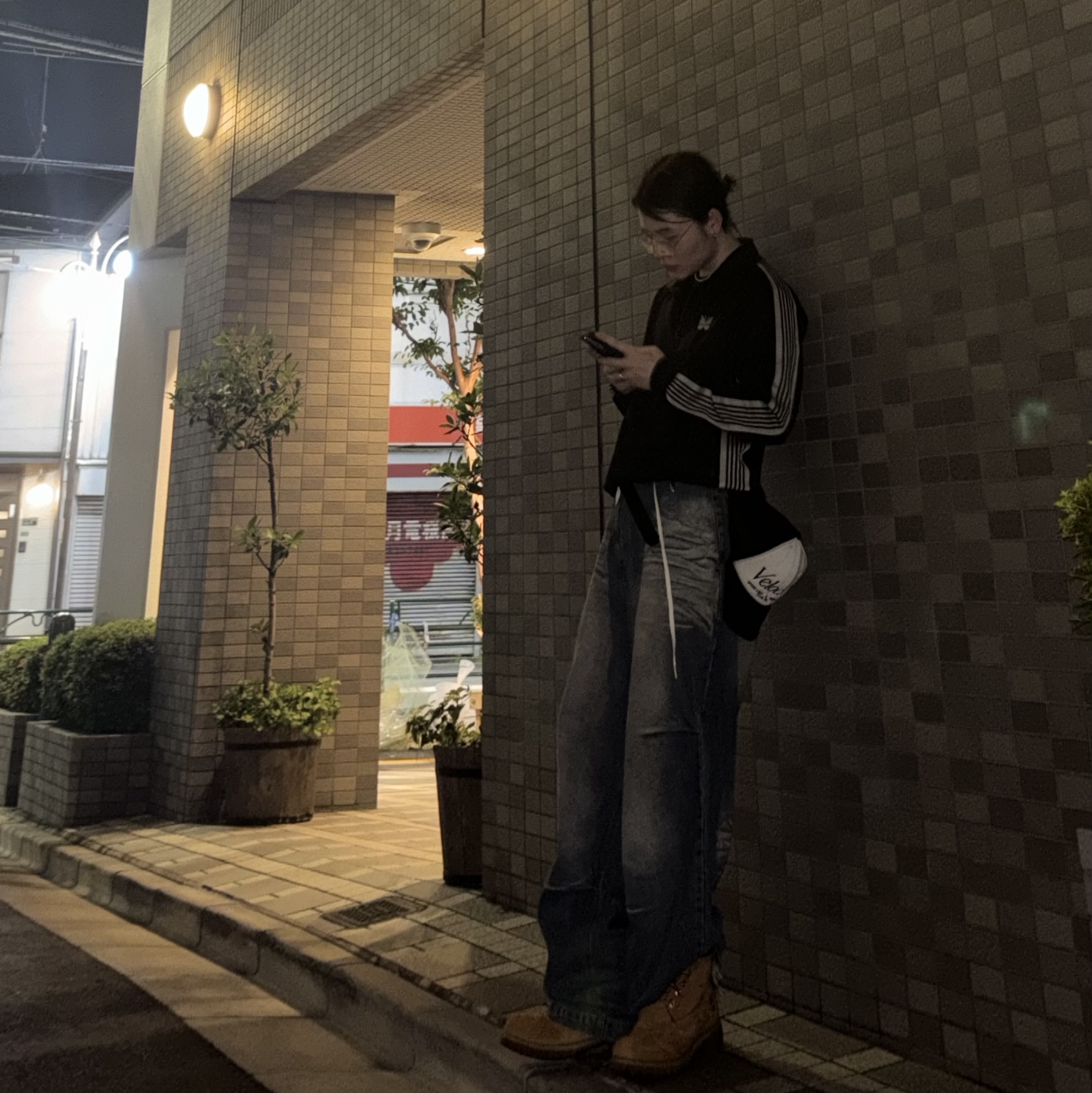 Timberland Premium 6 inch Waterproof Boot Wheat Nubuck - Wide, Needles x LHP Track Jacket Poly Smooth Black 착용 스타일 - 1