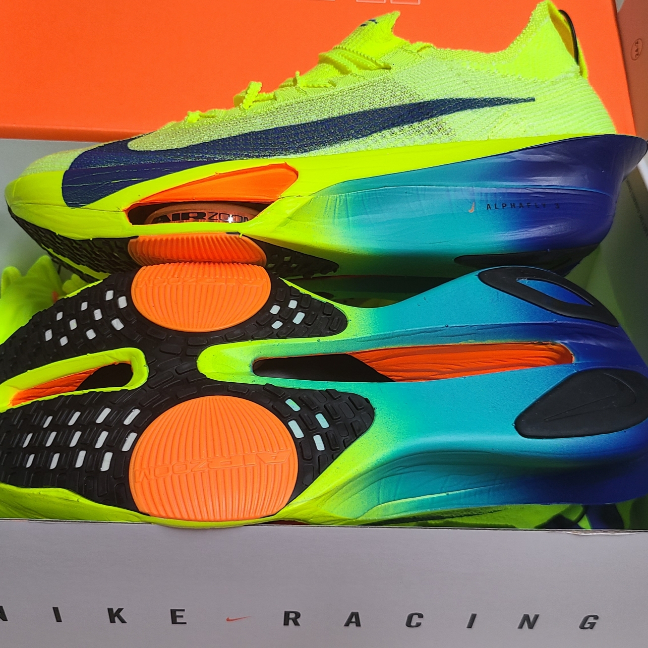 Nike Air Zoom Alphafly Next% 3 Volt 착용 스타일