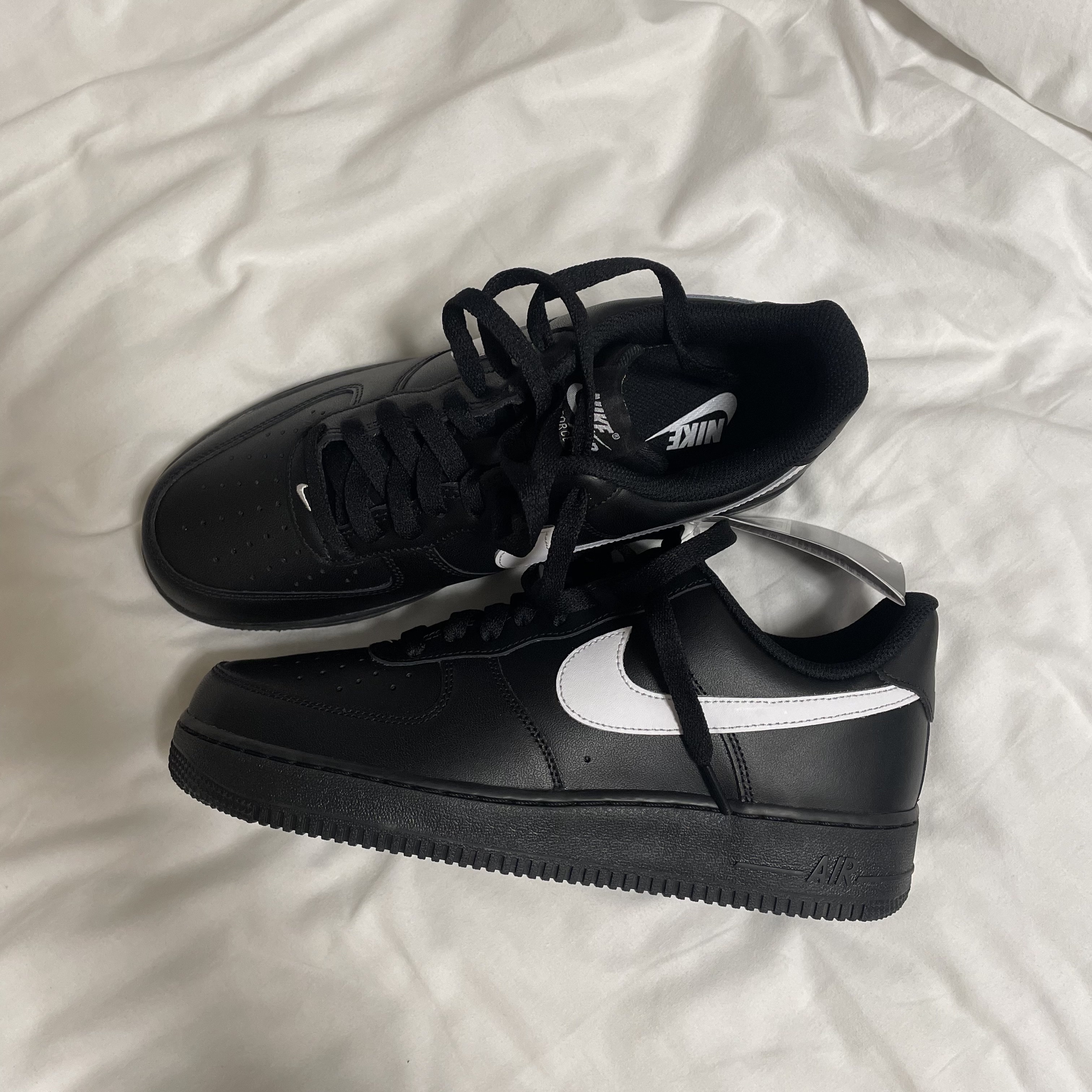 Nike Air Force 1 '07 Black White 착용 스타일
