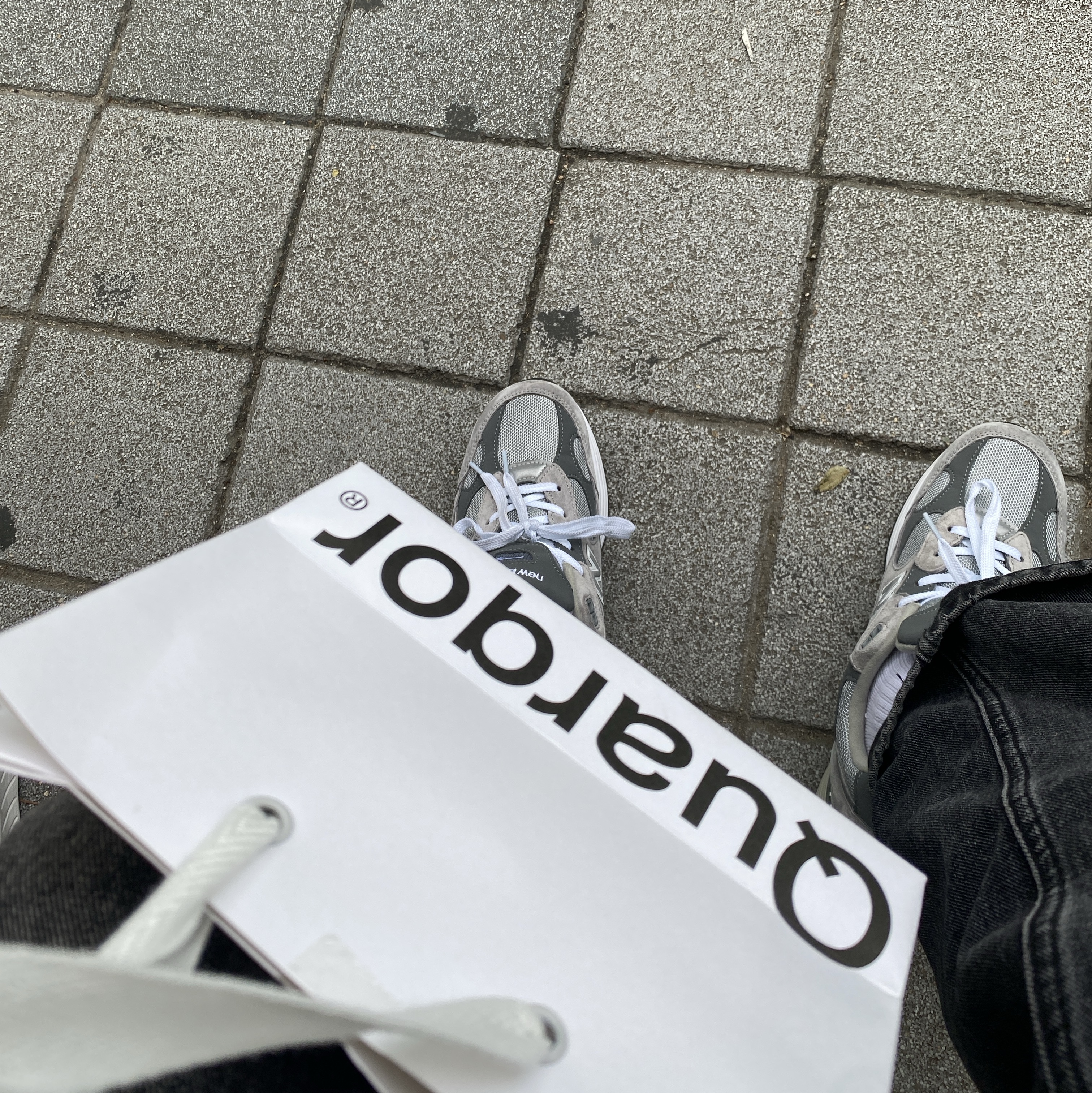 Casio LTP-V007L-7B1, New Balance 992 Made in USA Grey - D Standard 착용 스타일 - 2