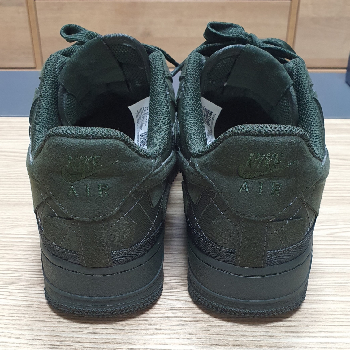 Nike x Billie Eilish Air Force 1 Low '07 SP Sequoia 착용 스타일 - 4