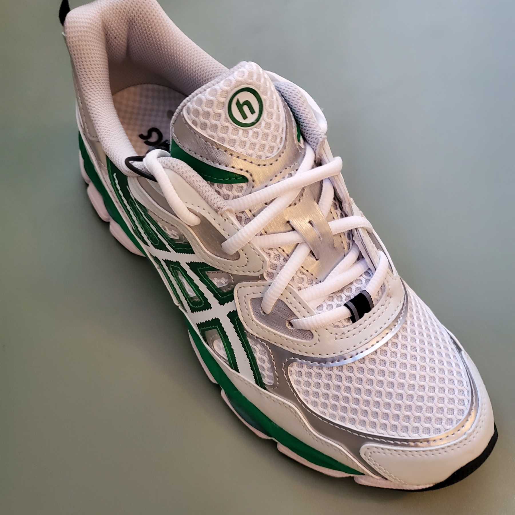 Asics x Hidden NY Gel-NYC White Jolly Green 착용 스타일 - 1