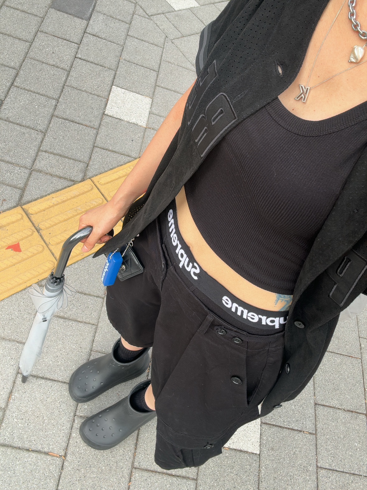 Supreme Ultrasuede Mesh Baseball Jersey Black - 24SS 착용 스타일