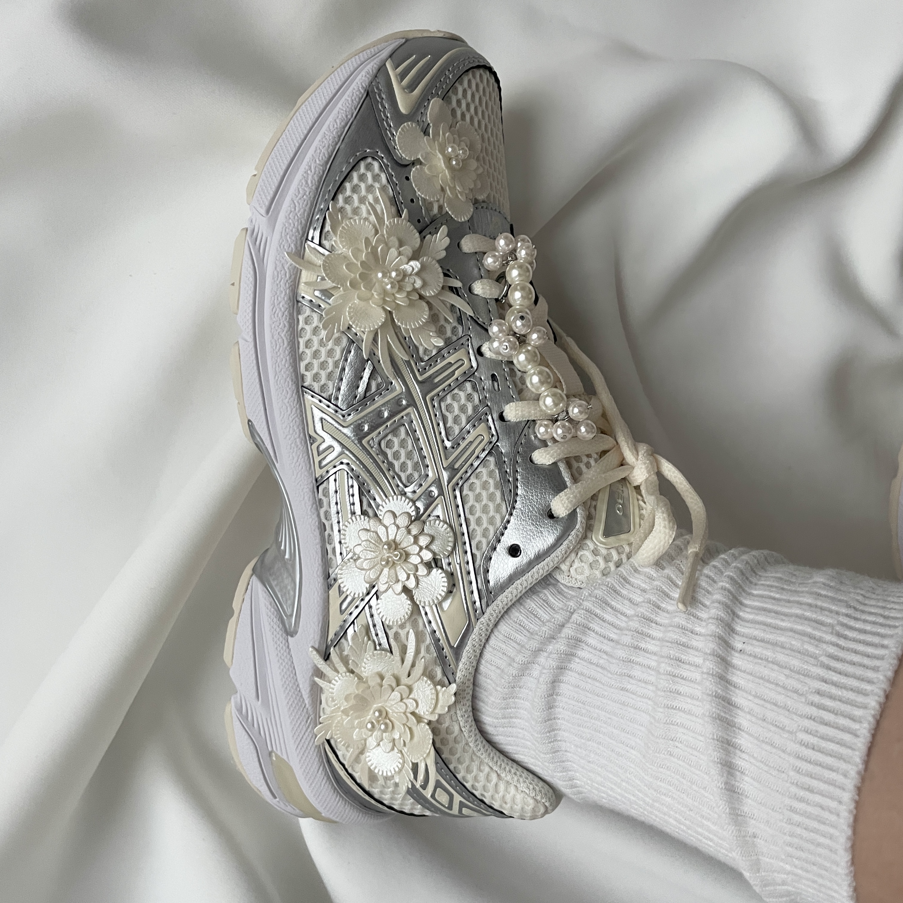 (W) Asics Gel-1130 Cream Pure Silver 착용 스타일 - 2