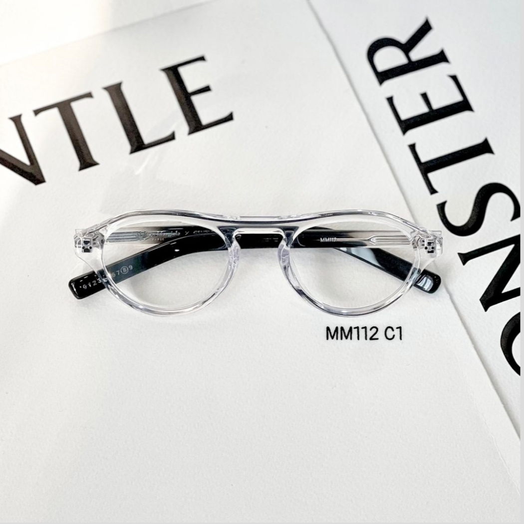 Gentle Monster x Maison Margiela MM112 Translucent Clear 착용 스타일 - 4