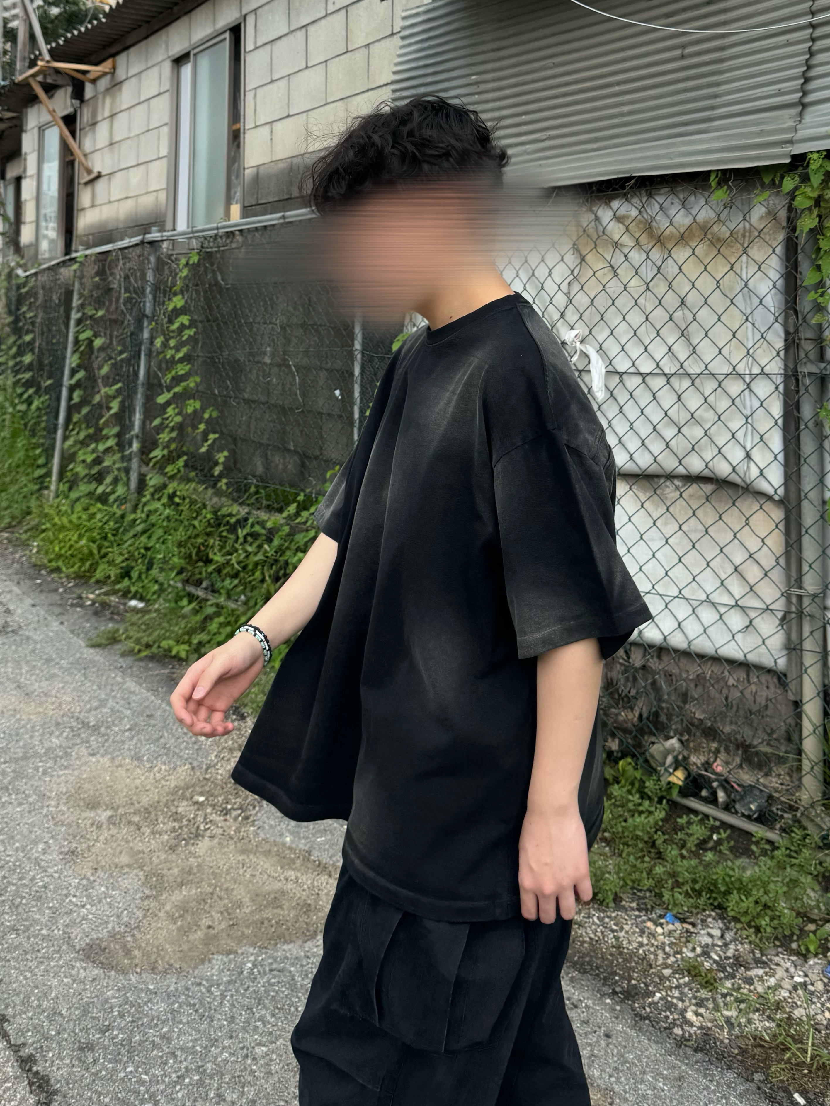 Nonnod Back Detail T-shirt Washed Black, Converse Chuck 70 Ox White - Standard 착용 스타일 - 2