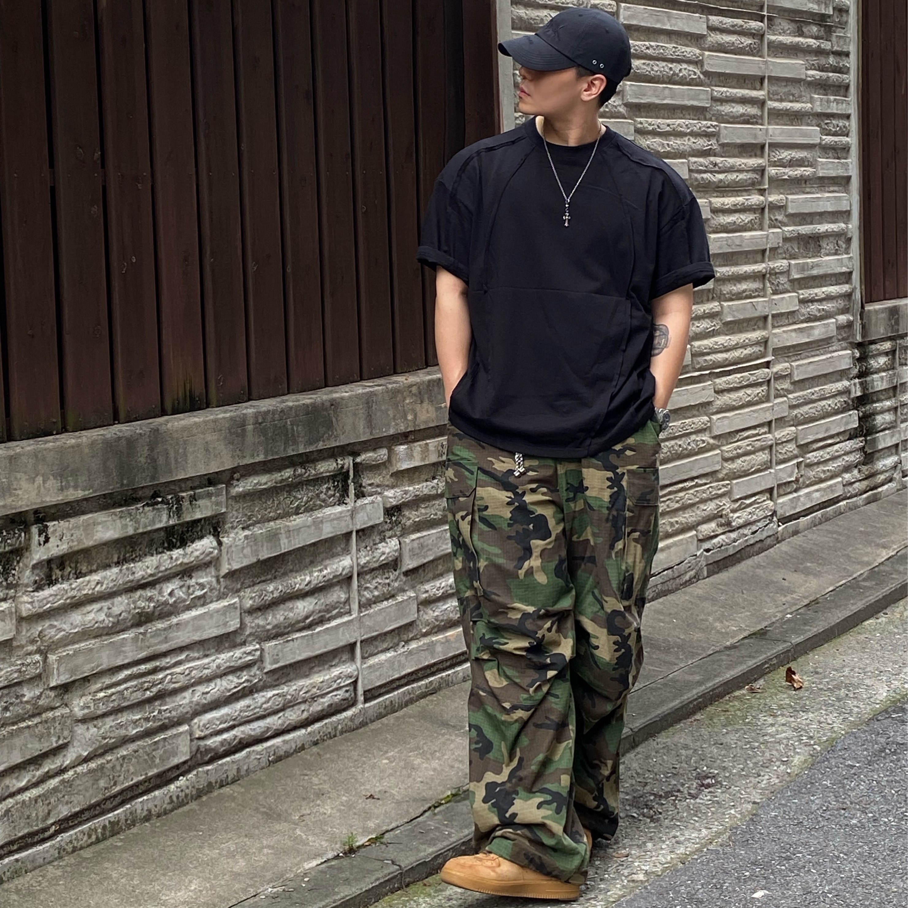 Farfromwhat Far Blank Cap Black, Nike x Supreme Air Force 1 Low Flax 착용 스타일 - 1