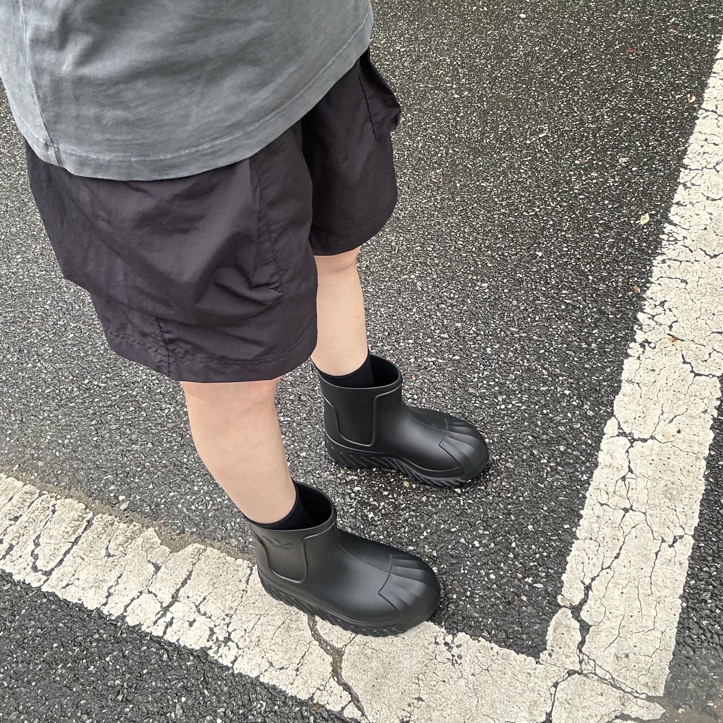 (W) Adidas Adifom Superstar Boot Black 착용 스타일