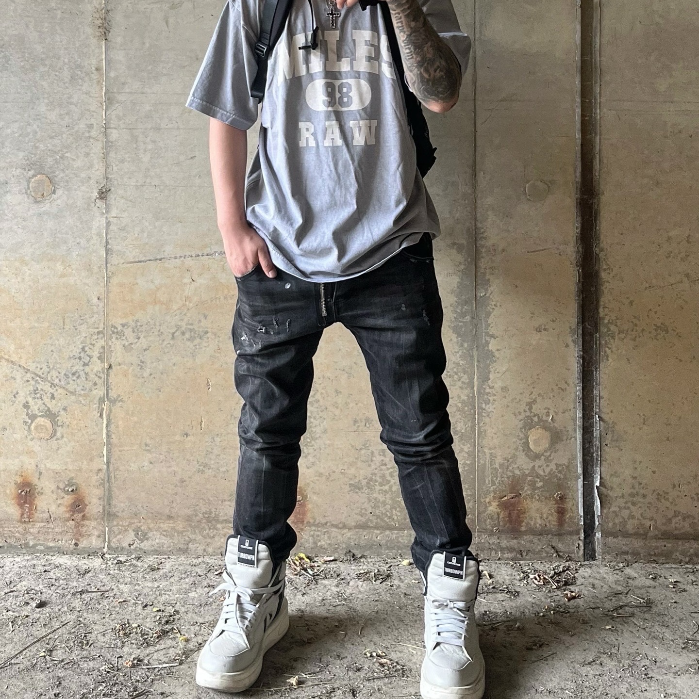 Converse x Drkshdw Turbowpn Pelican 착용 스타일 - 3