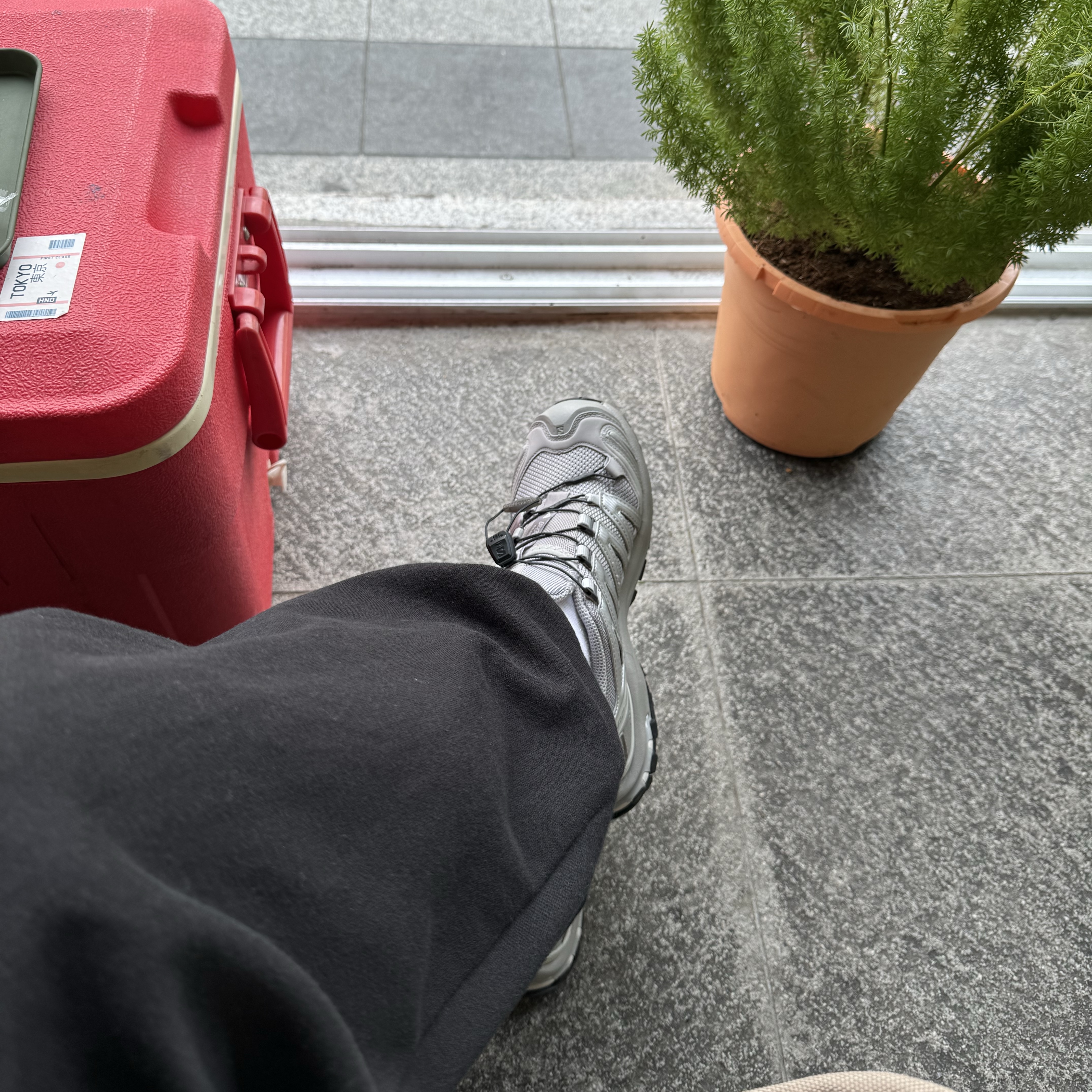 Salomon XA Pro 3D Alloy Silver 착용 스타일