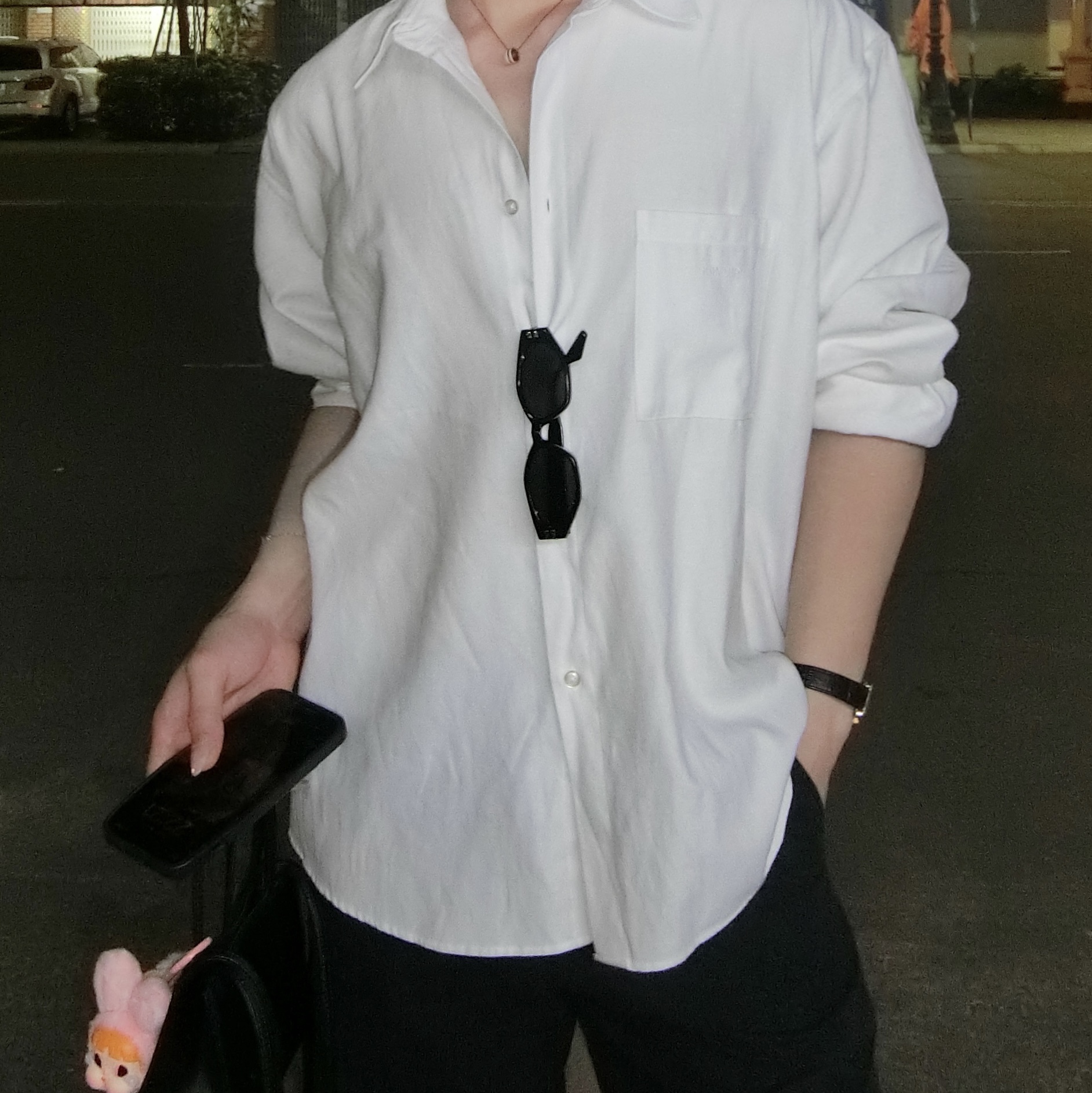 Yeezy Gap Engineered By Balenciaga Flame Cap Black, Telfar Small Shopping Bag Black 착용 스타일 - 3