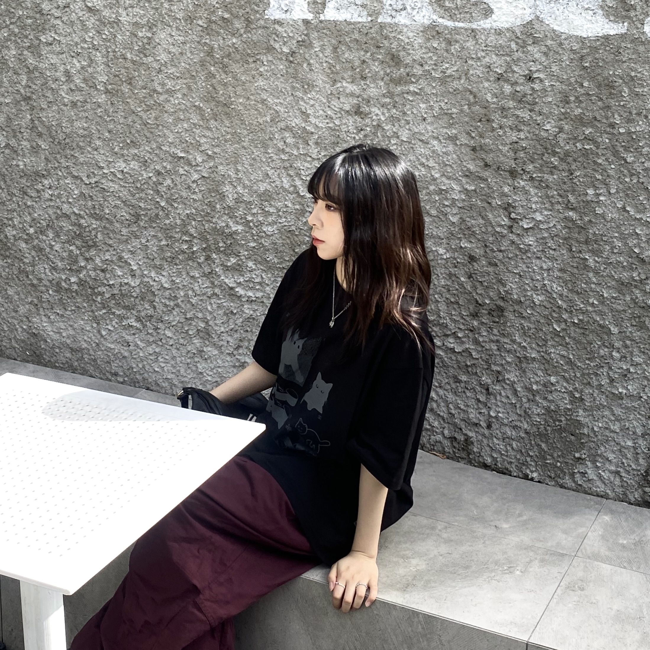 New Balance 408 Black 착용 스타일 - 5