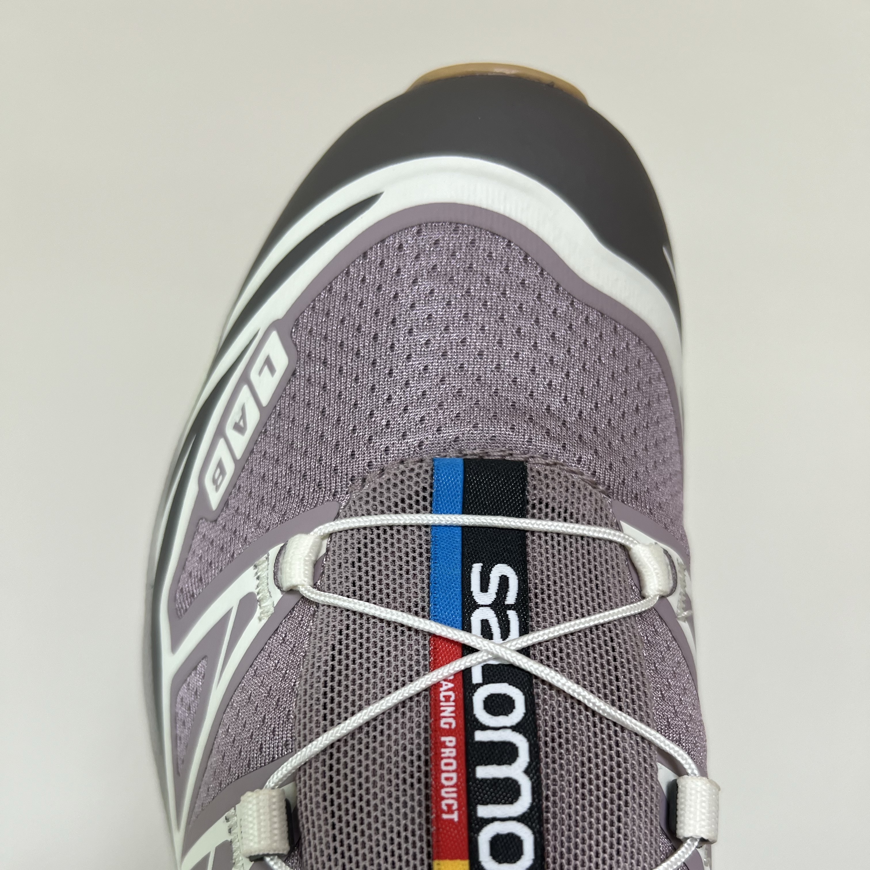 Salomon XT-6 Quail Plum Kitten 착용 스타일 - 4