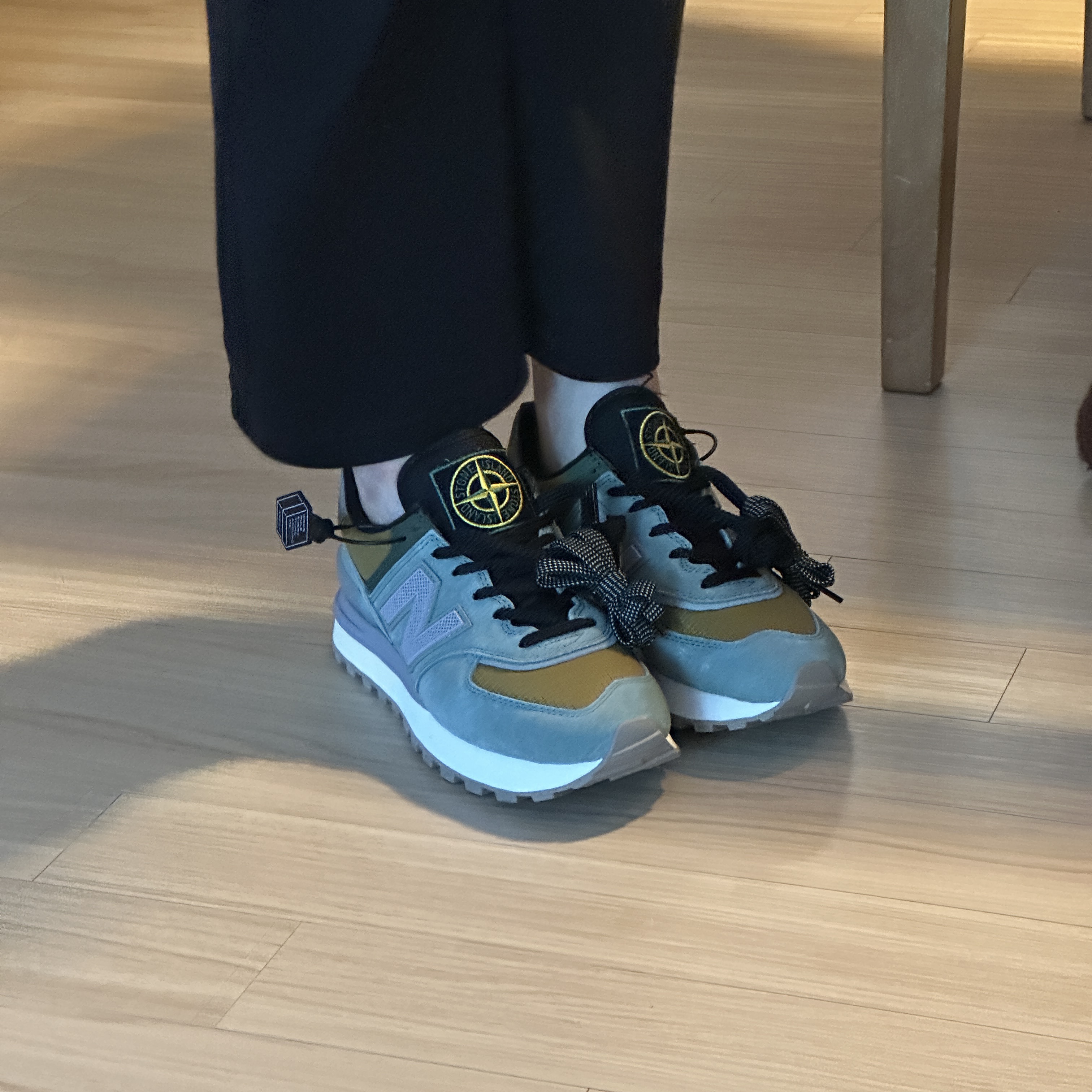 New Balance x Stone Island 574 Legacy Light Green 착용 스타일