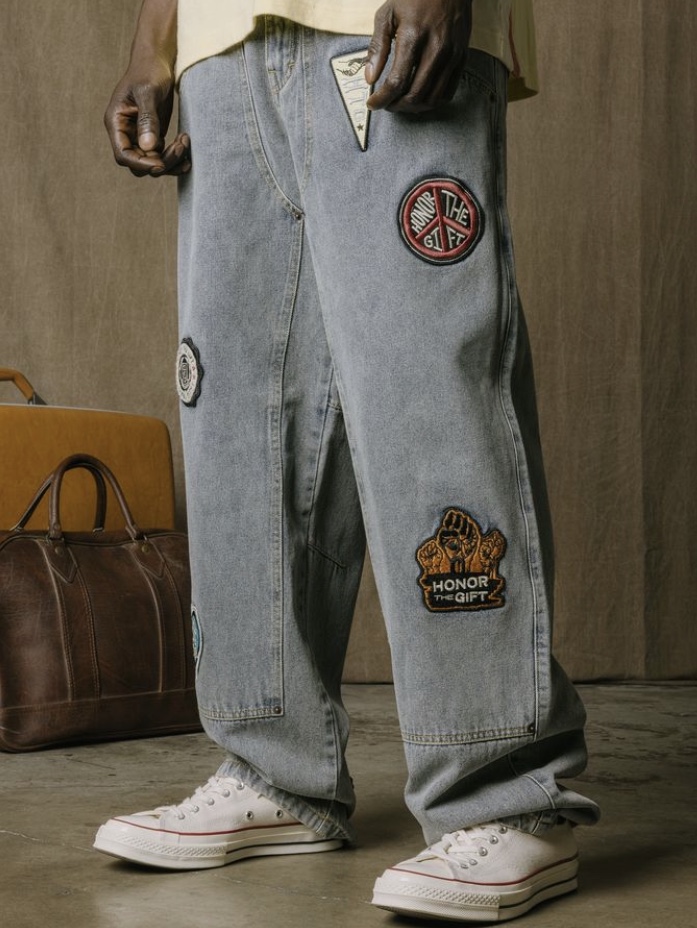 Honor the Gift Patch Carpenter Pant Indigo 착용 스타일 - 3