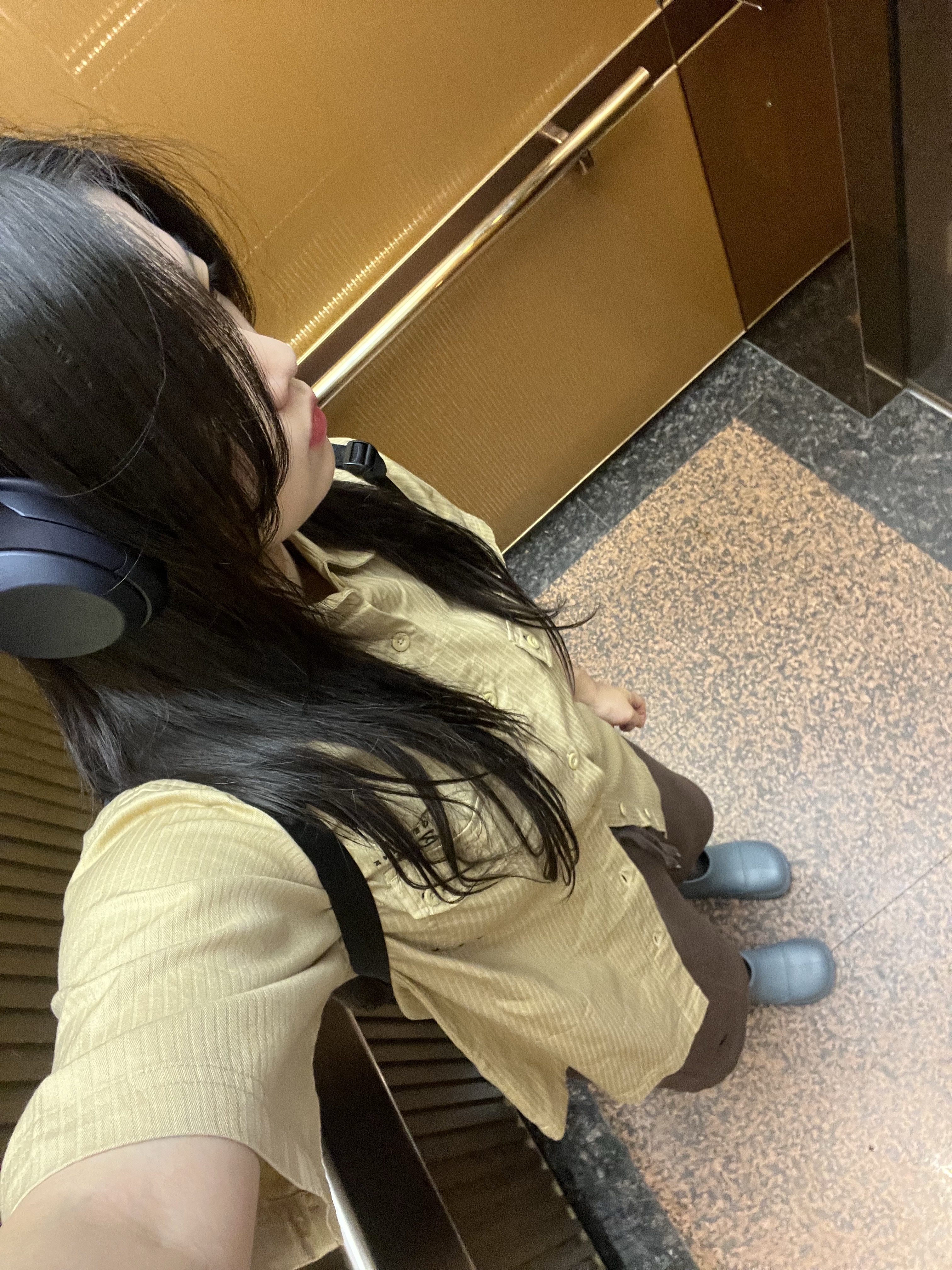 (W) Rockfishweatherwear Hayden Boots Blue Grey, Sony WH-1000XM4 Midnight Blue (Korean Ver.) 착용 스타일 - 1