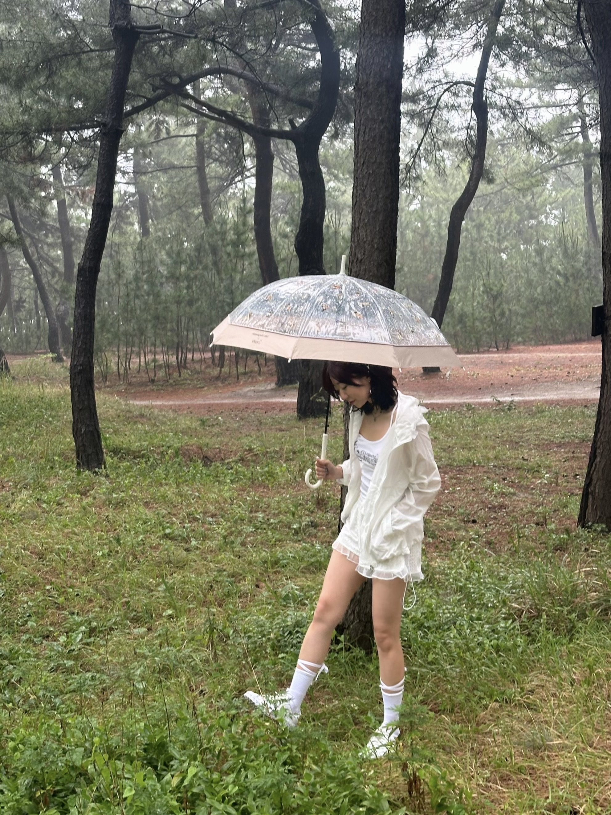 Nike x Jacquemus J Force 1 Low LX SP White 착용 스타일 - 2