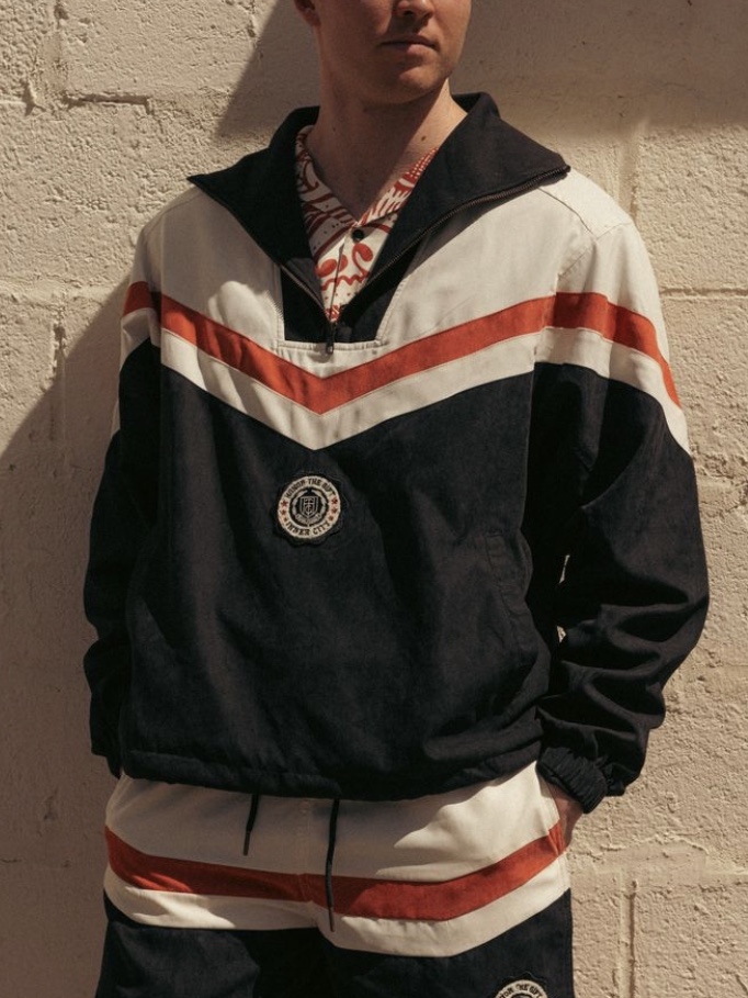 Honor the Gift Brushed Poly Track Short Black, Honor the Gift Brushed Poly Track Anorak Black 착용 스타일 - 2
