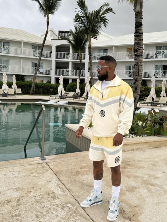 Honor the Gift Brushed Poly Track Short Bone, Honor the Gift Brushed Poly Track Anorak Bone 착용 스타일 - 1