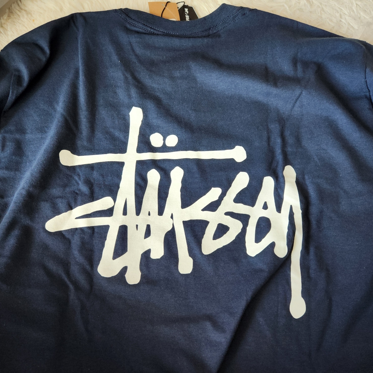 Stussy Basic Stussy T-Shirt Navy 2024, 2025 착용 스타일