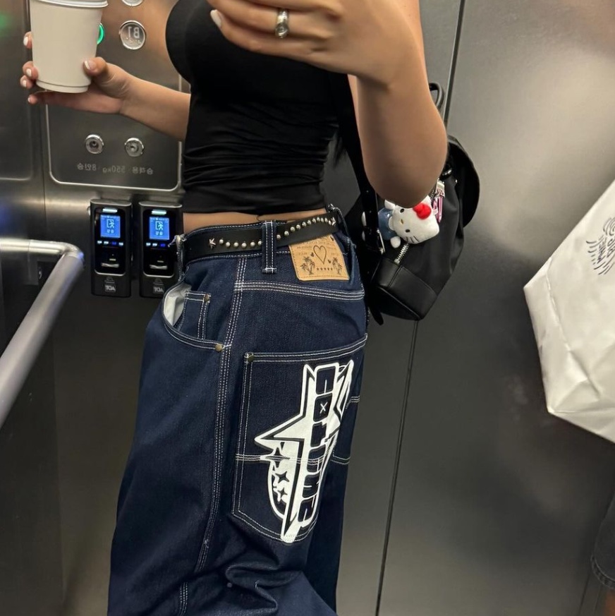 Cotchs Star Denim Pants 착용 스타일