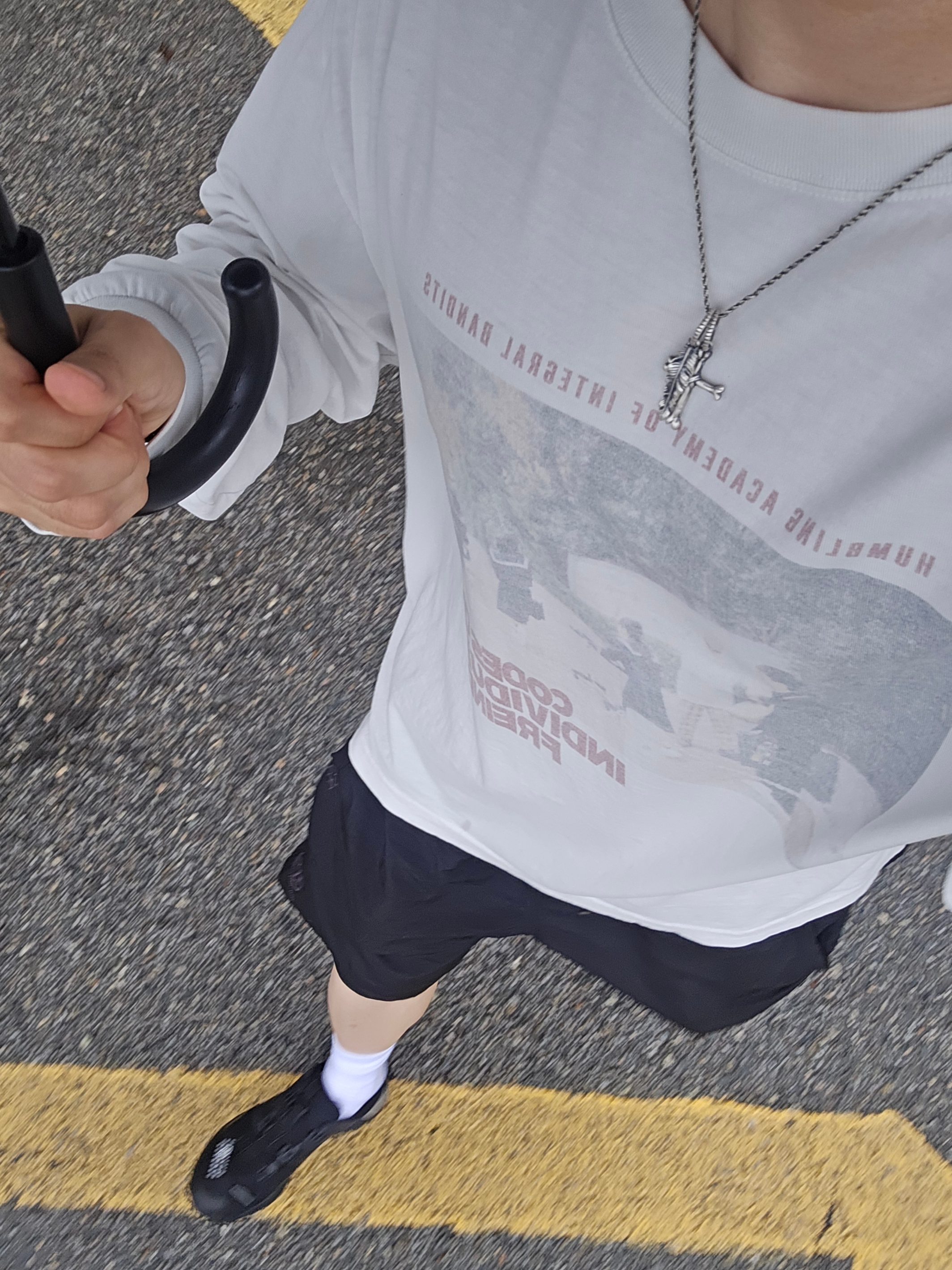 Salomon x MM6 Maison Margiela XT-4 Mule Black, Polyteru 925 Silver Pendant Cross Bone 착용 스타일