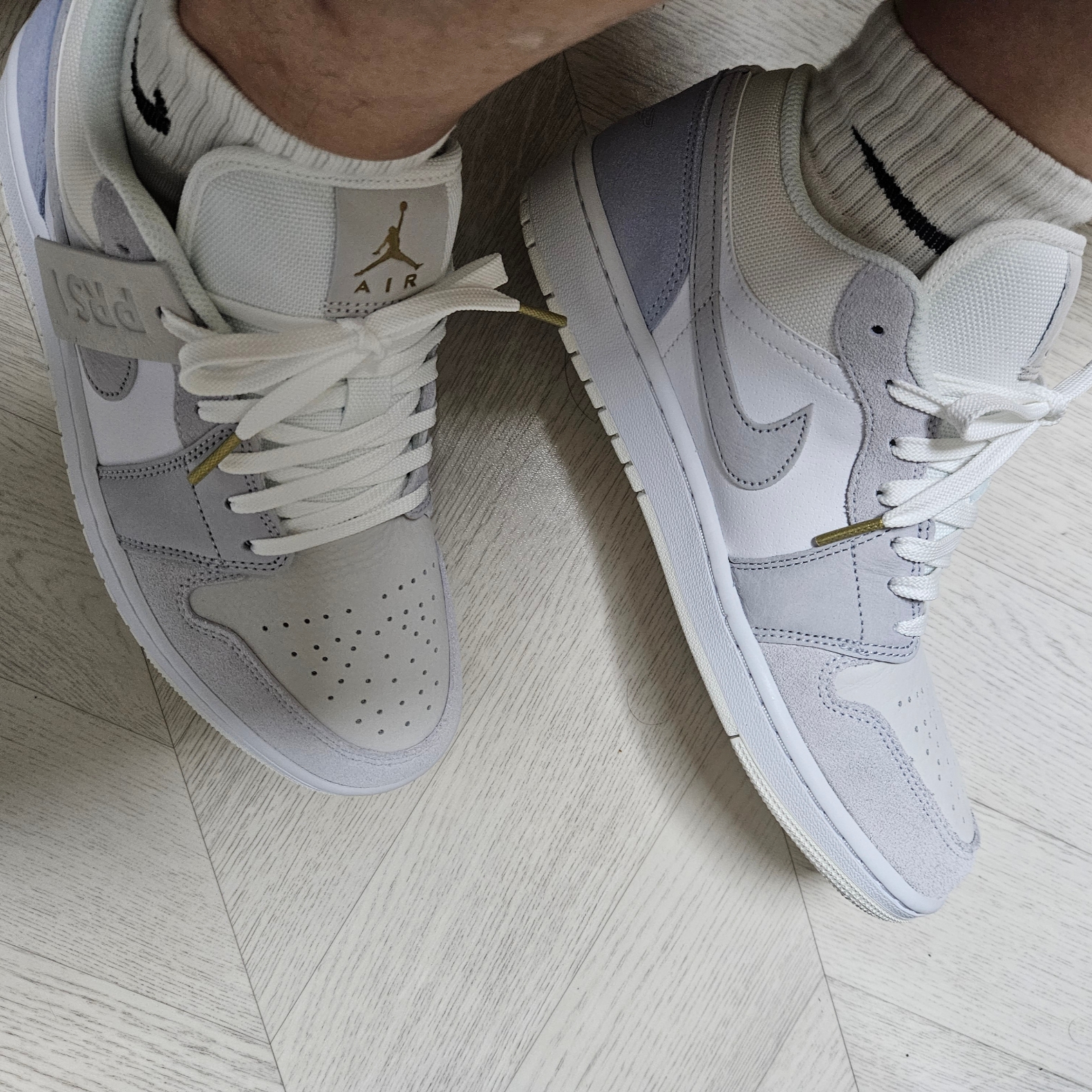 Jordan 1 Low Paris 착용 스타일 - 4