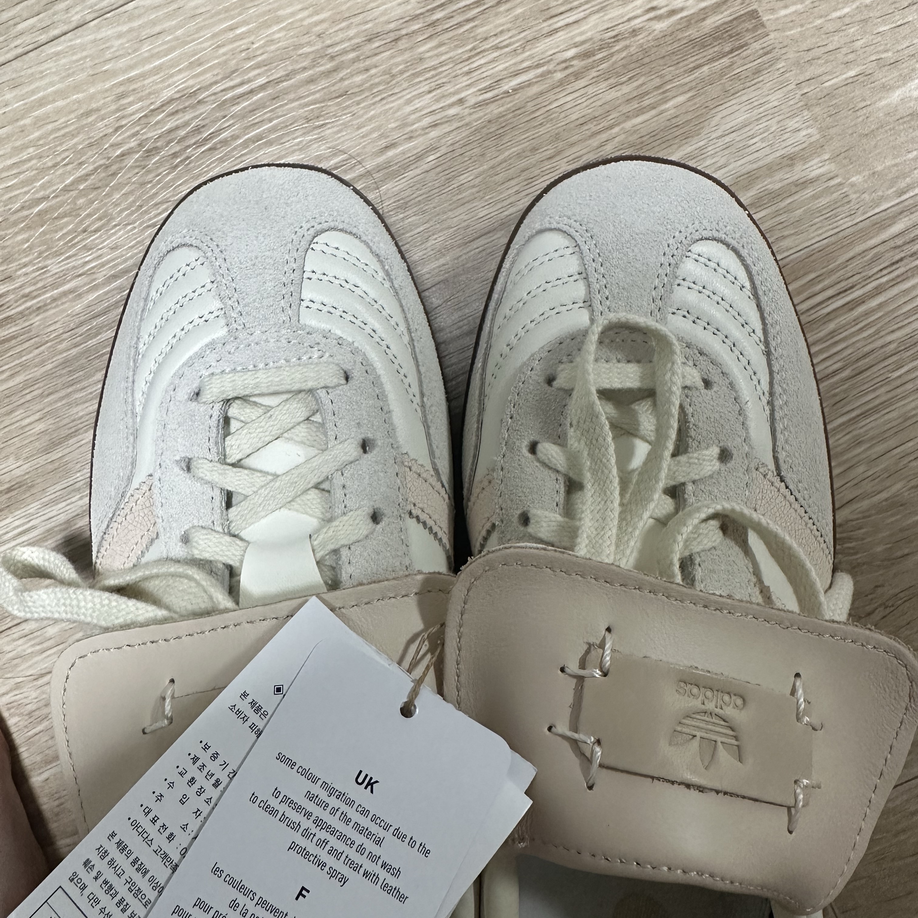 Adidas x Foot Industry Gazelle Indoor Off White Sand Strata 착용 스타일