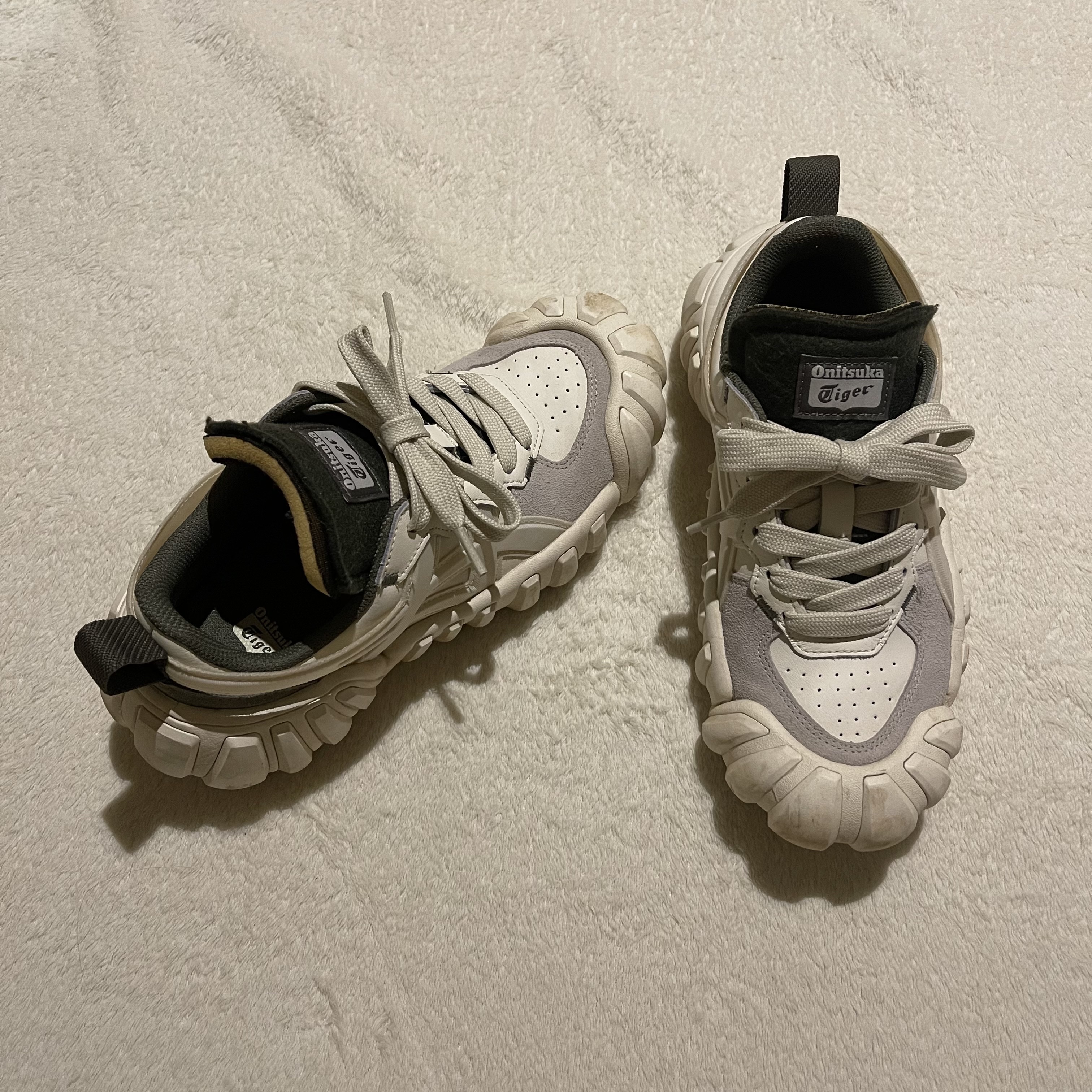 Onitsuka Tiger Dentigre LS Cream Birch 착용 스타일