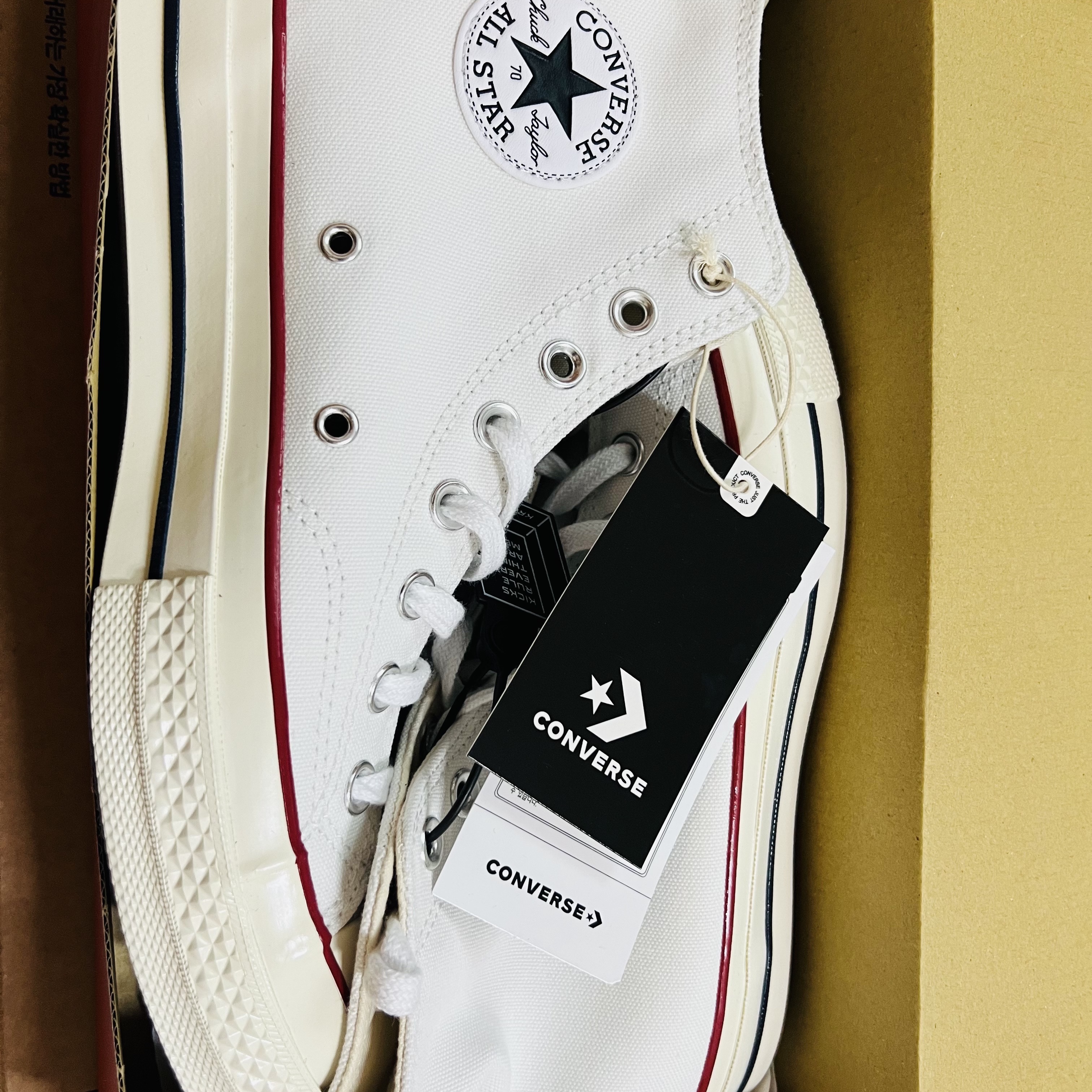 Converse Chuck 70 High Vintage Canvas White 착용 스타일 - 4