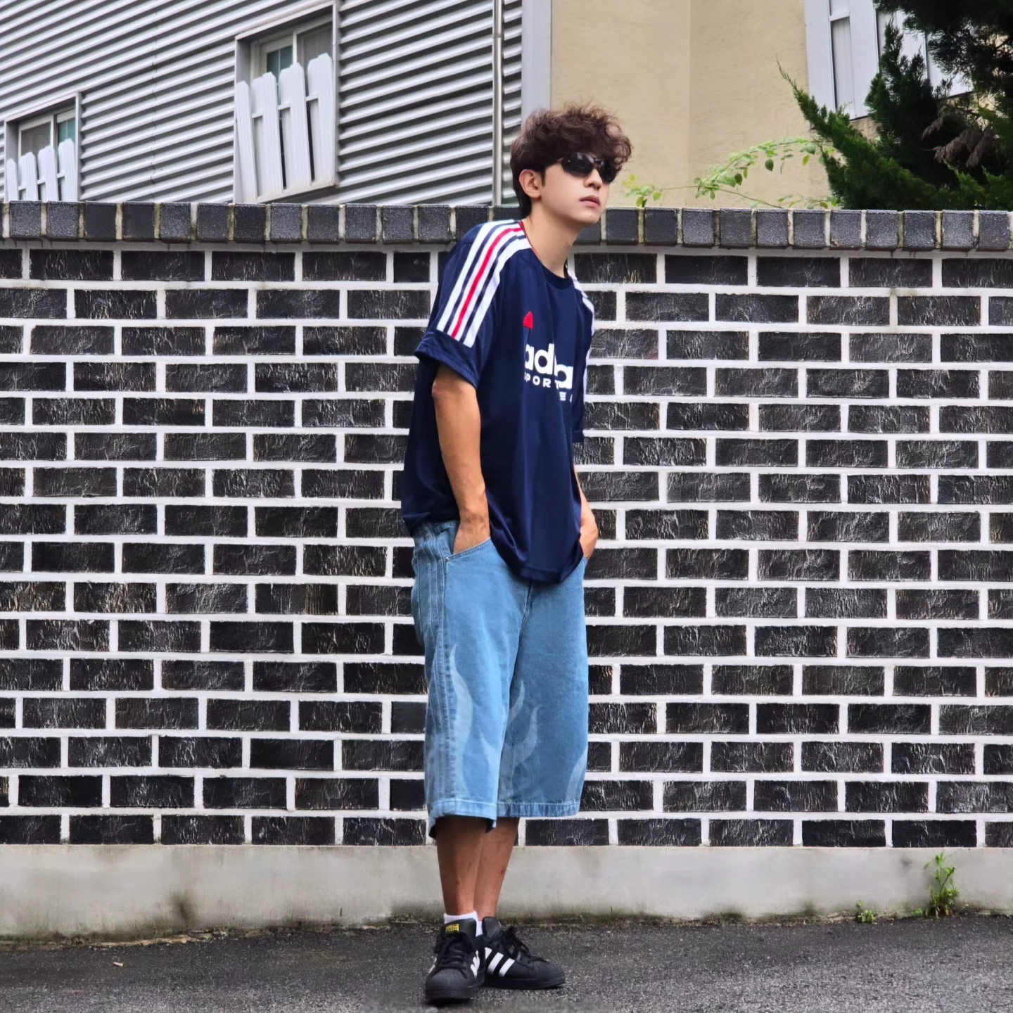 Adidas House of Tiro Nations Pack T-Shirt Team Navy Blue 2 - KR Sizing, Adidas Flames Denim Shorts Blue - KR Sizing 착용 스타일 - 4