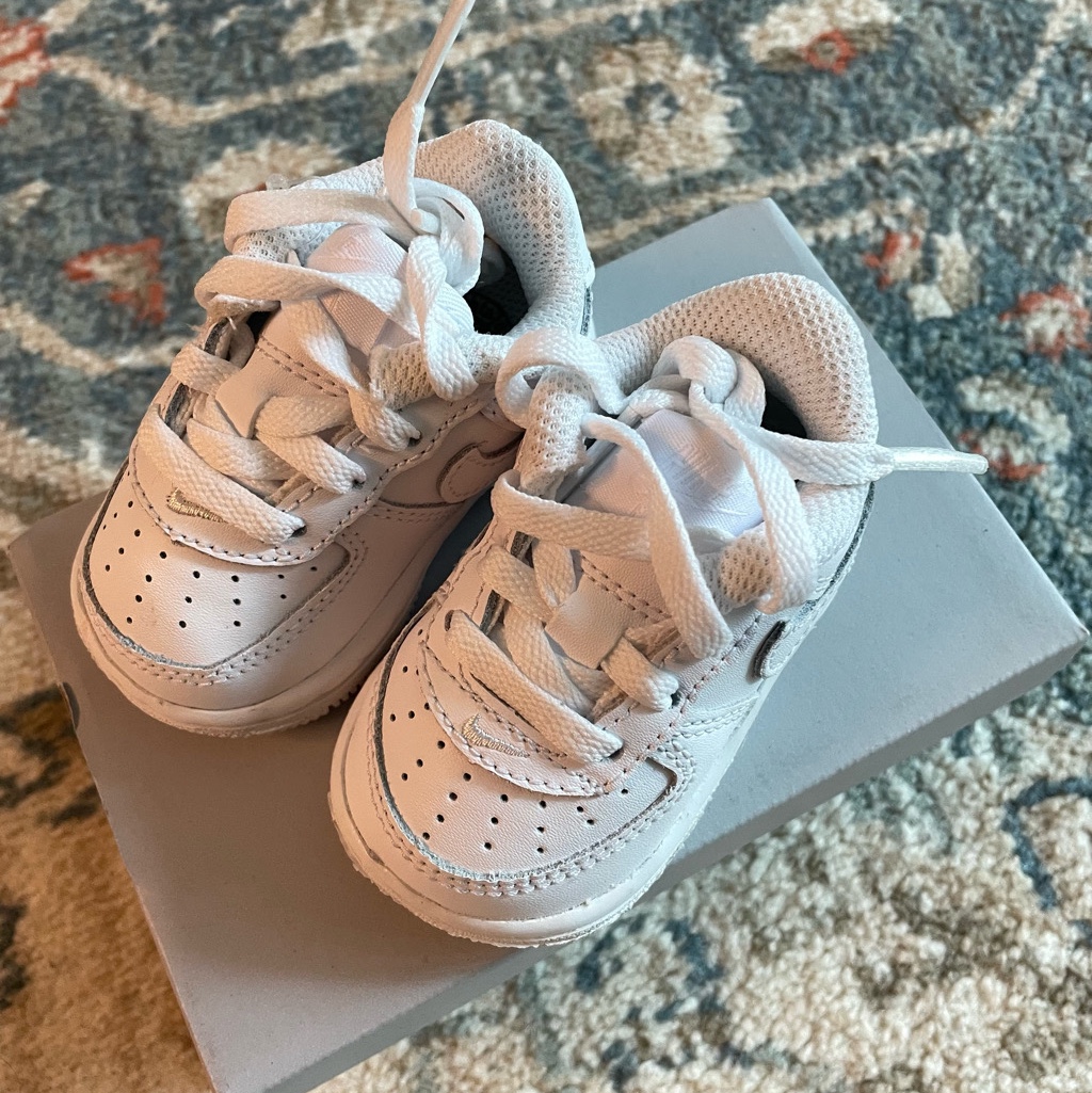 (TD) Nike Force 1 LE White 착용 스타일 - 2