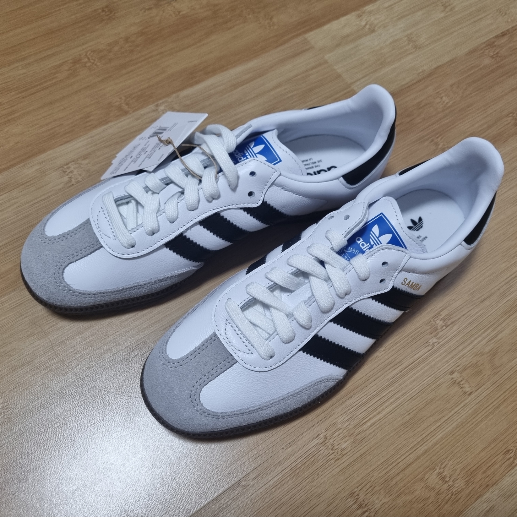 Adidas Samba OG Cloud White 착용 스타일