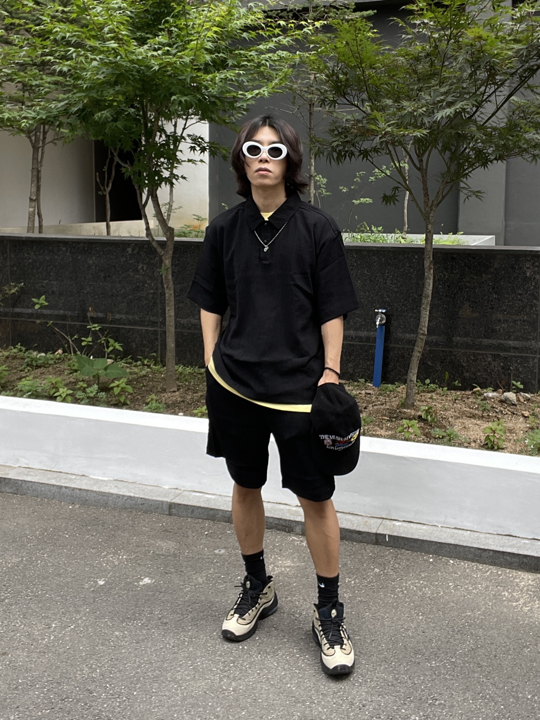Nike x Stussy Air Penny II Rattan and Limestone, The Museum Visitor x Jon Burgerman Pinky Winky & Charlie Ball Cap Black 착용 스타일 - 7