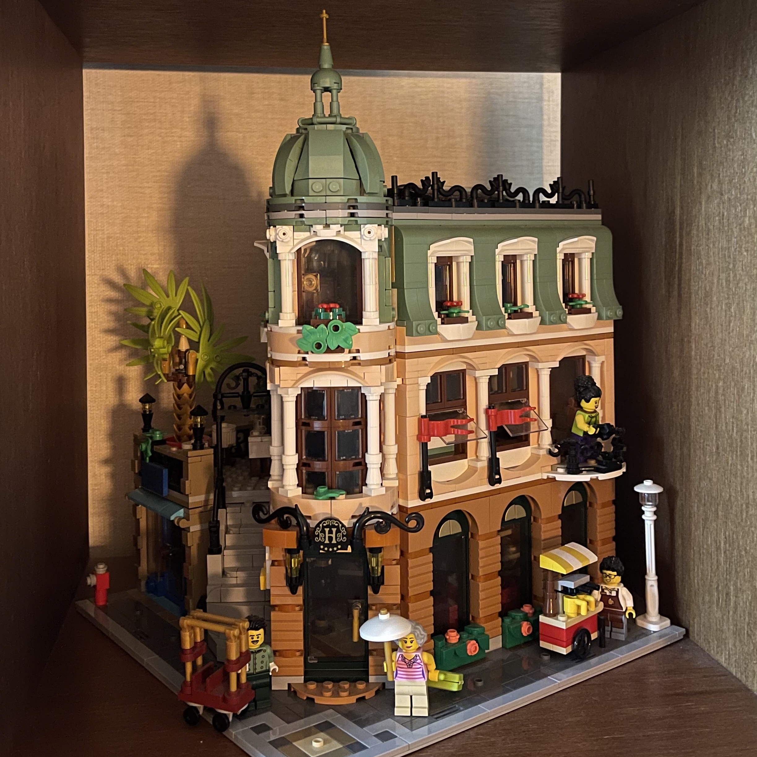 Lego Boutique Hotel 착용 스타일 - 1