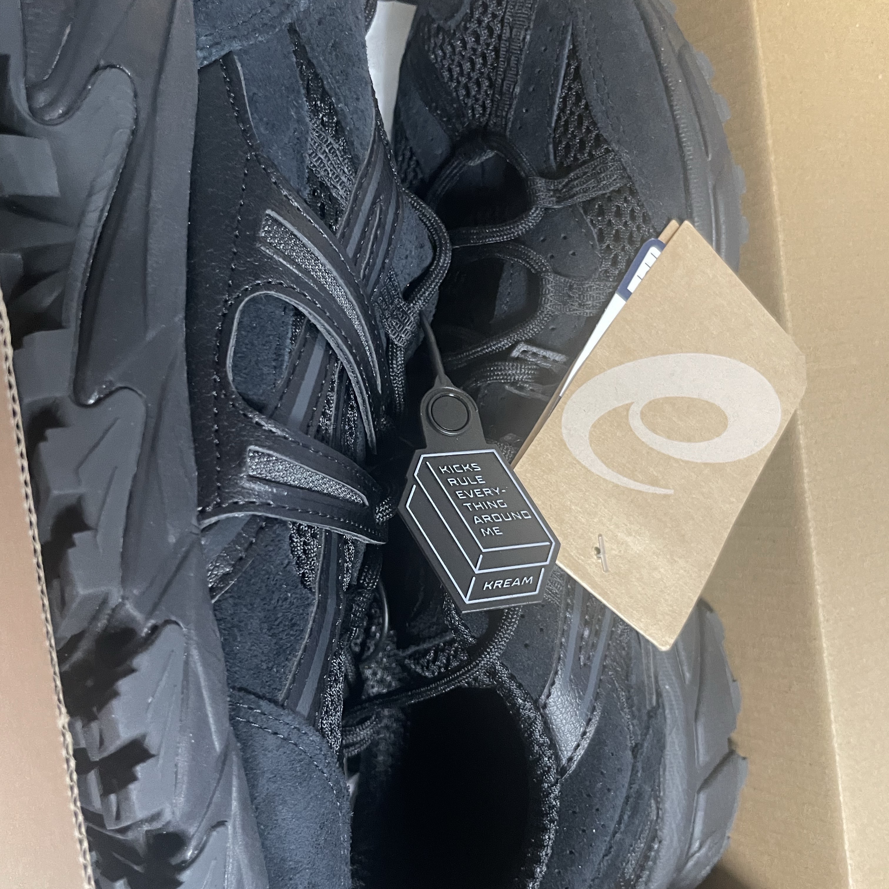 Asics Gel-Sonoma 15-50 Black 착용 스타일
