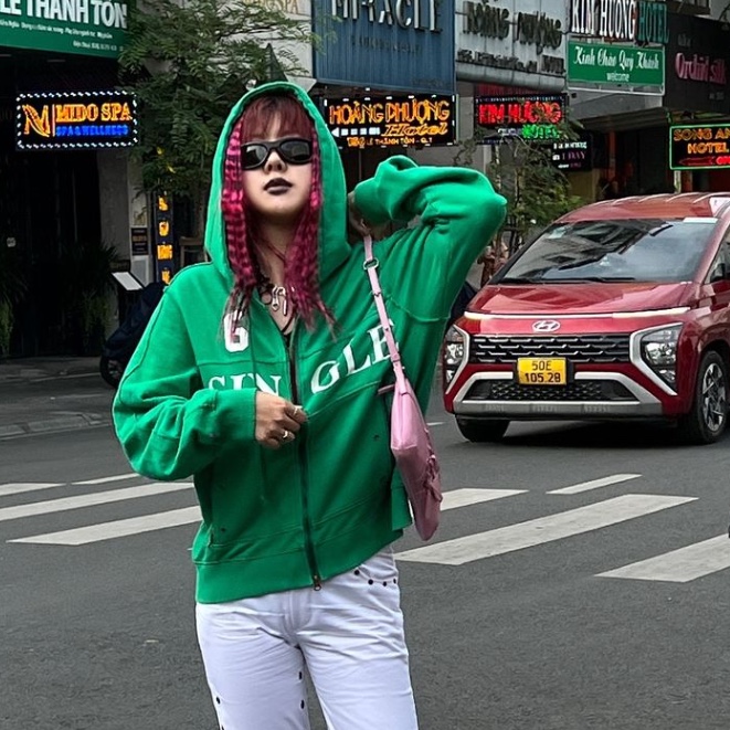 Cotchs Single Hooded Zip Up 착용 스타일