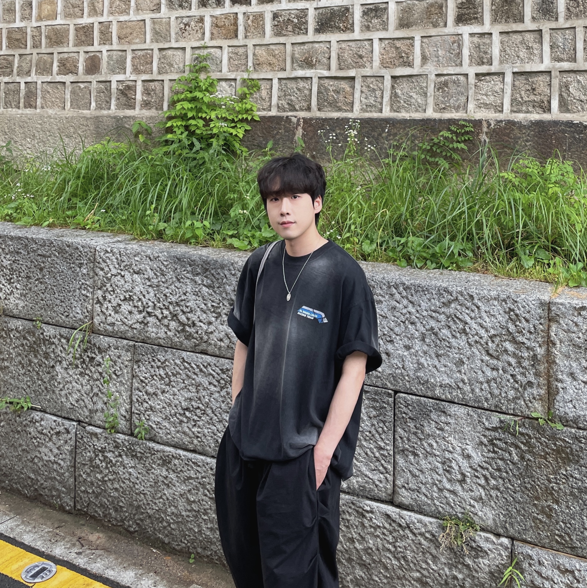 Nonnod Grandprix T-shirt Washed Black 착용 스타일 - 1