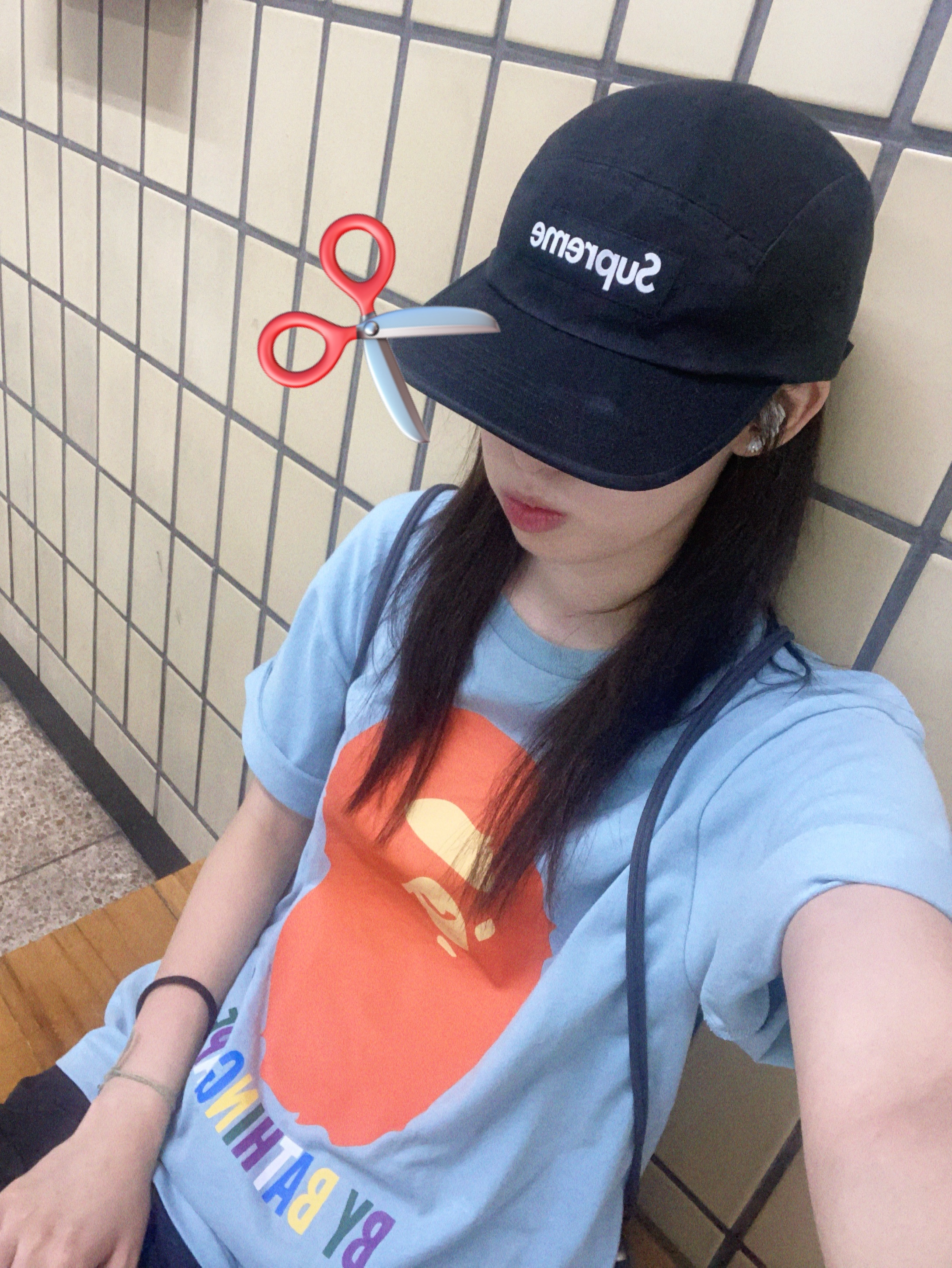 Supreme Washed Chino Twill Camp Cap Black - 24SS, BAPE Colors by Bathing Ape T-Shirt Light Blue 착용 스타일