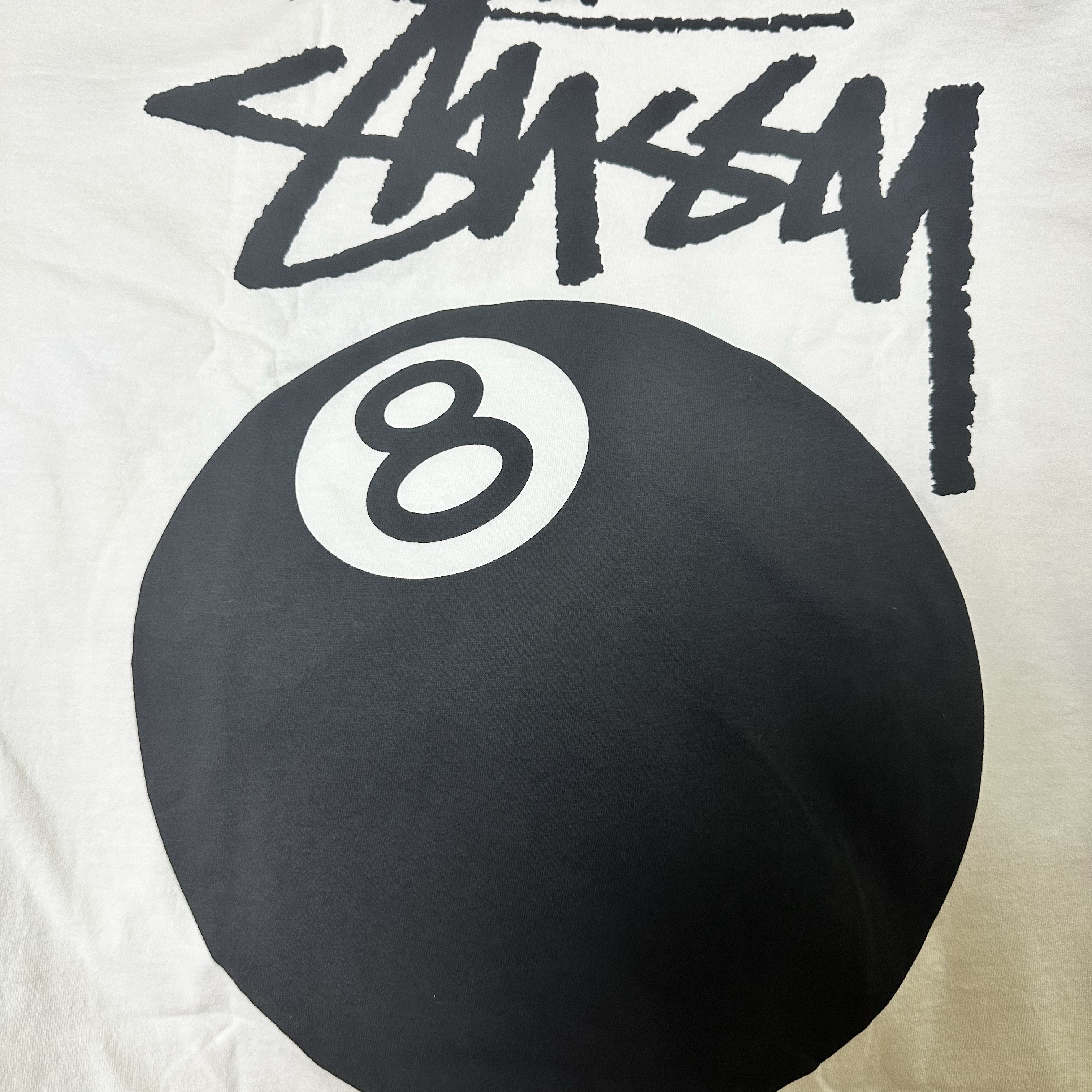 Stussy 8 Ball Pigment Dyed T-Shirt Natural 착용 스타일