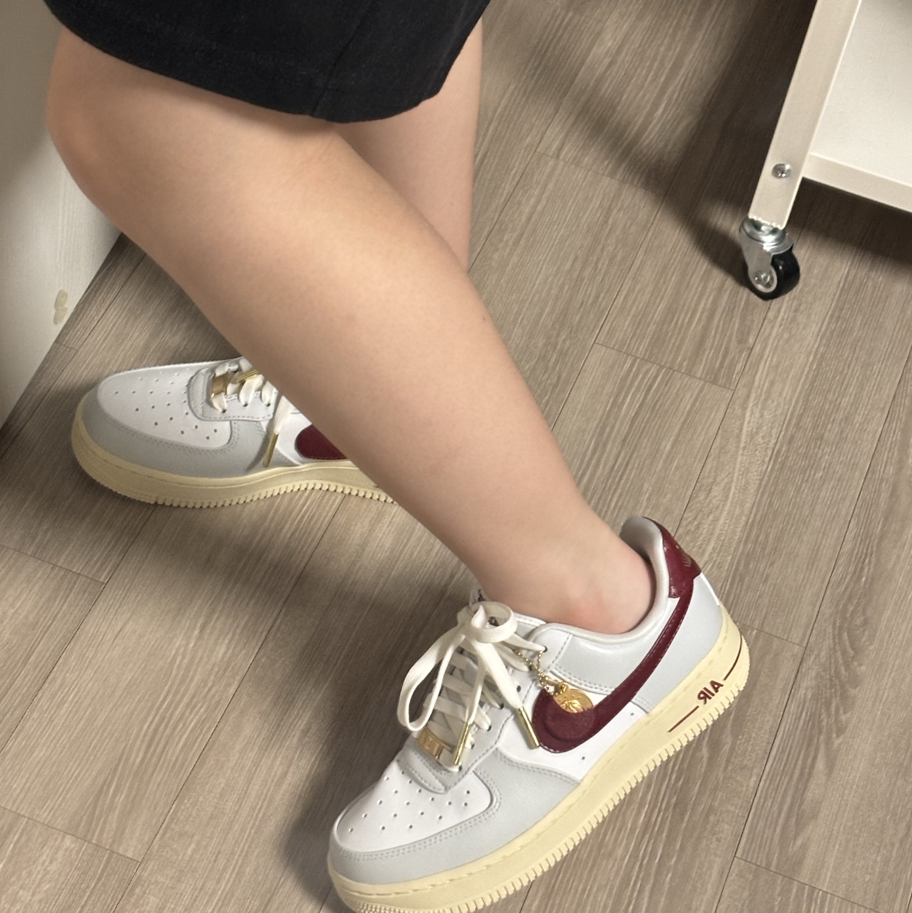 (W) Nike Air Force 1 '07 SE Pandant 착용 스타일