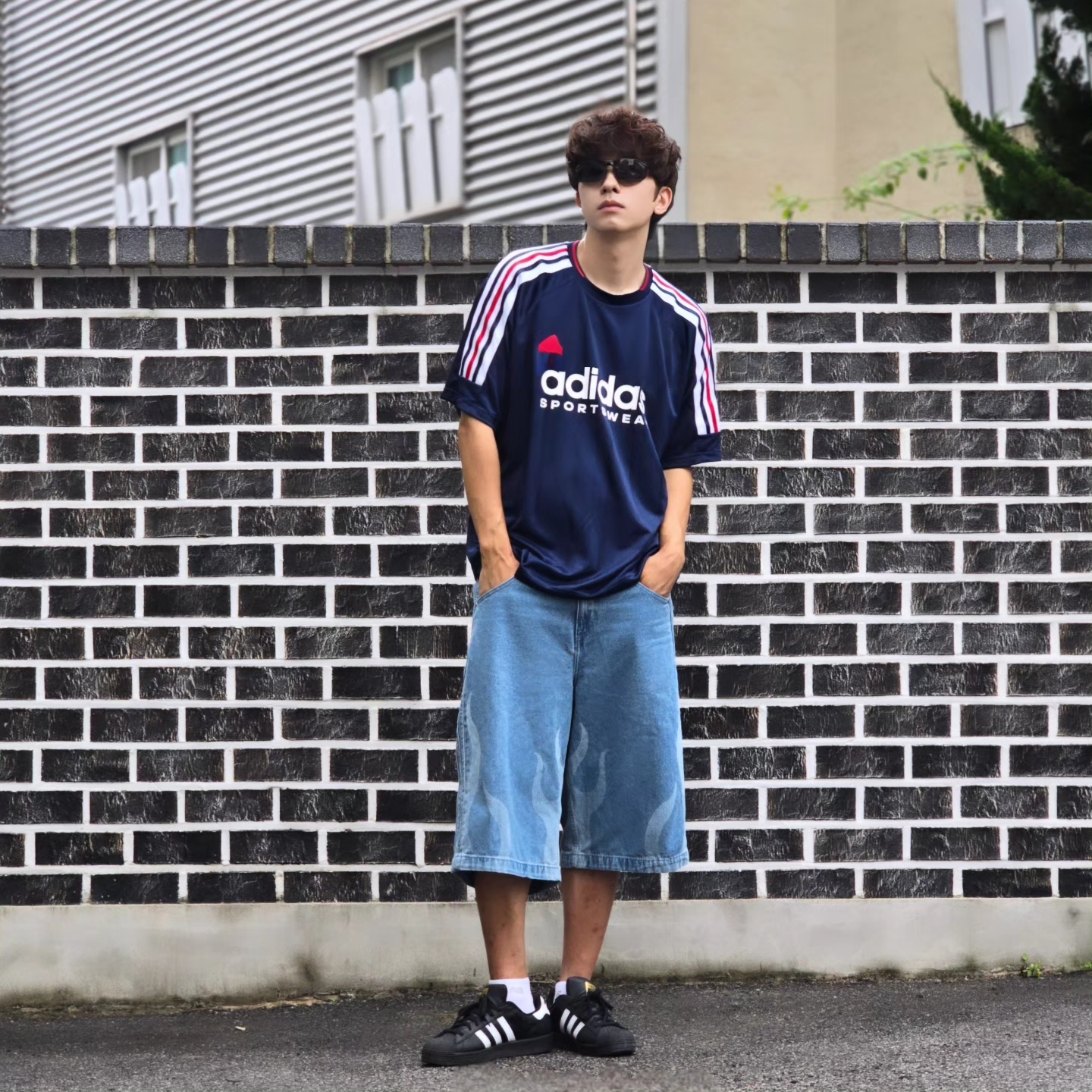 Adidas House of Tiro Nations Pack T-Shirt Team Navy Blue 2 - KR Sizing, Adidas Flames Denim Shorts Blue - KR Sizing 착용 스타일 - 6