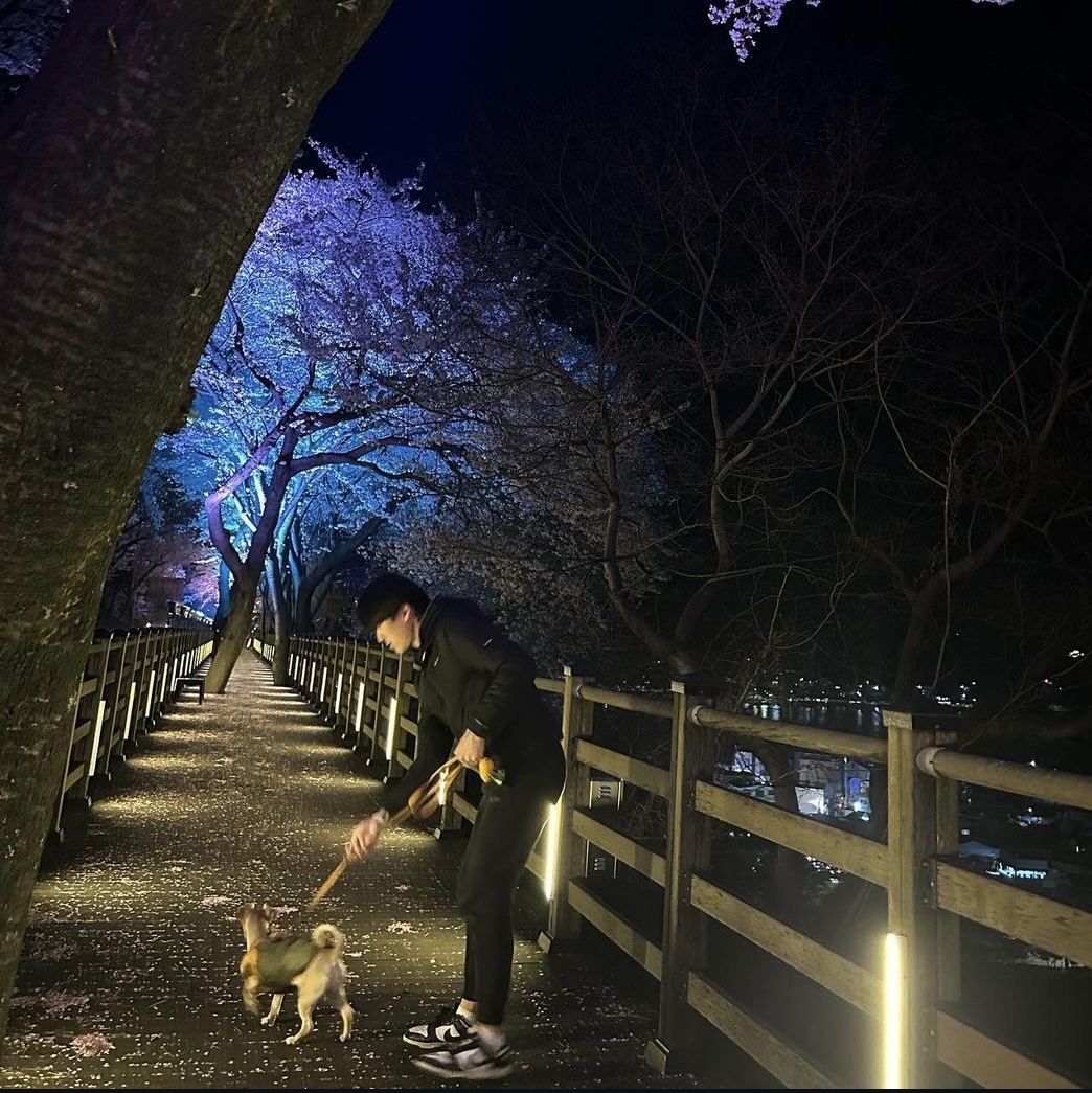 Nike Dunk Low Retro Black, Nike NSW Tech Fleece Jogger Black - Asia 착용 스타일